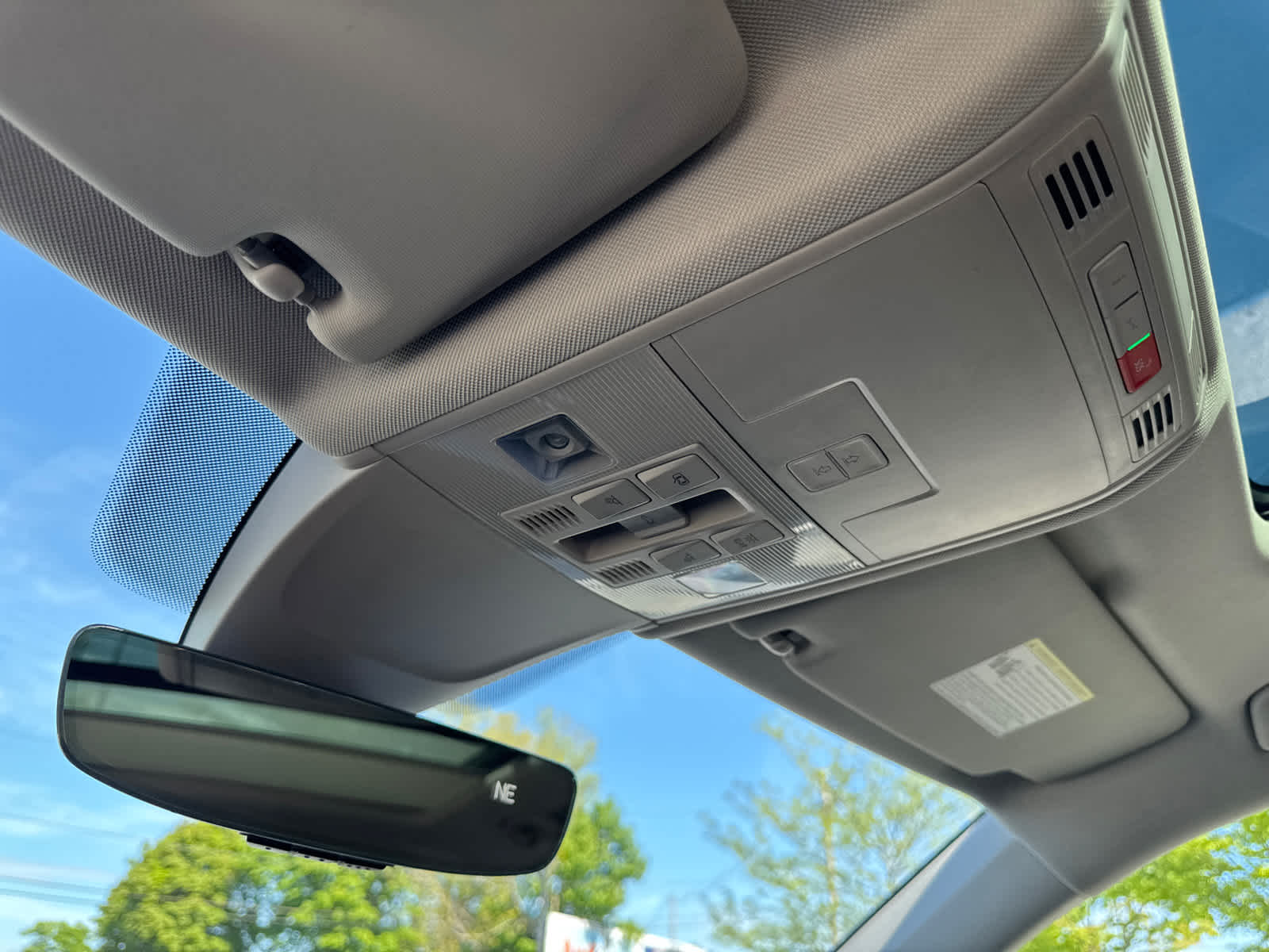 used 2022 Volkswagen Tiguan car, priced at $24,811