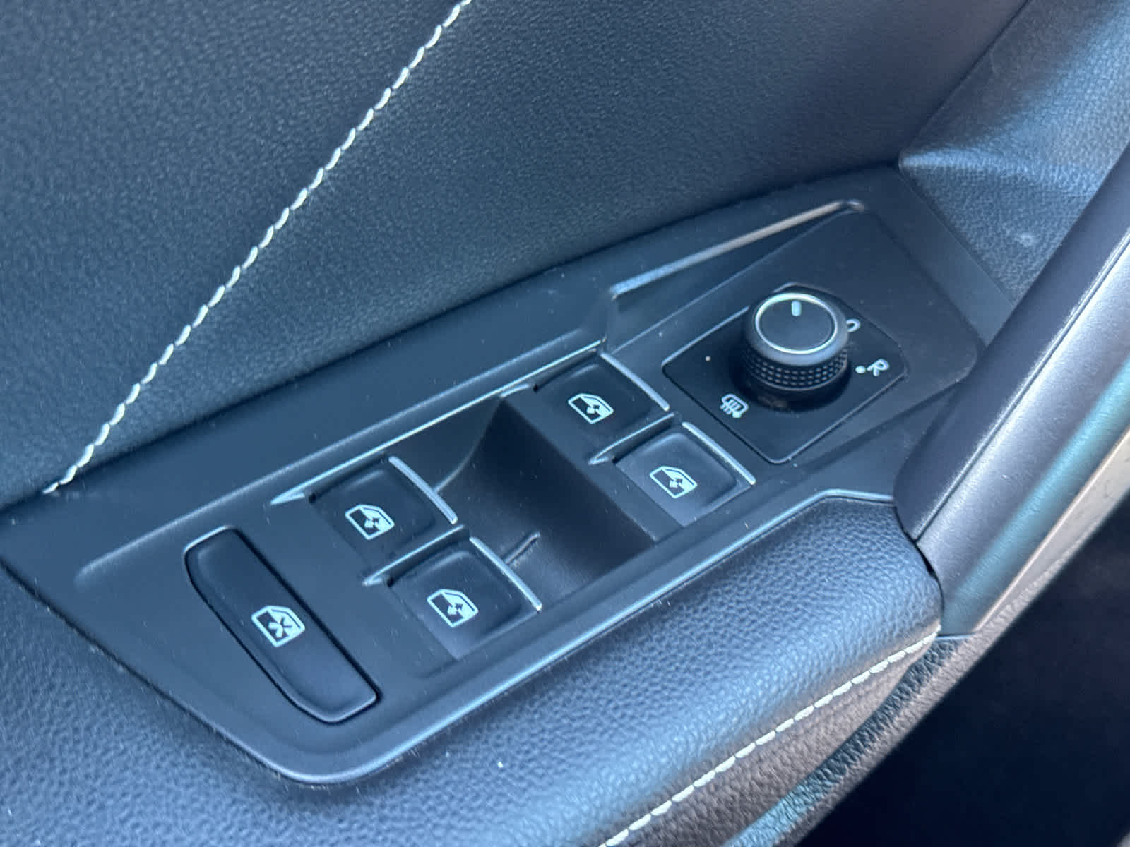 used 2022 Volkswagen Tiguan car, priced at $24,811
