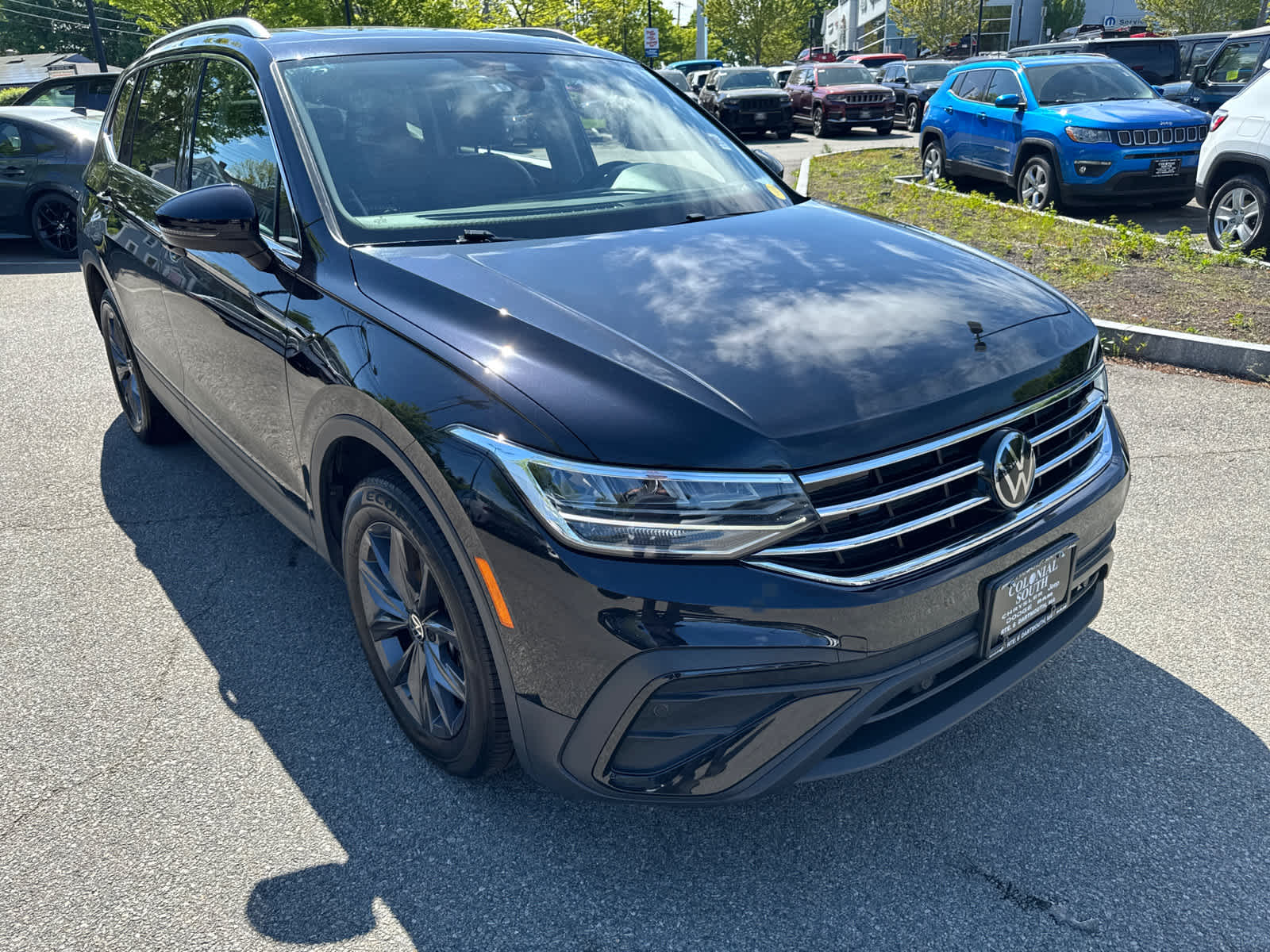 used 2022 Volkswagen Tiguan car, priced at $24,811