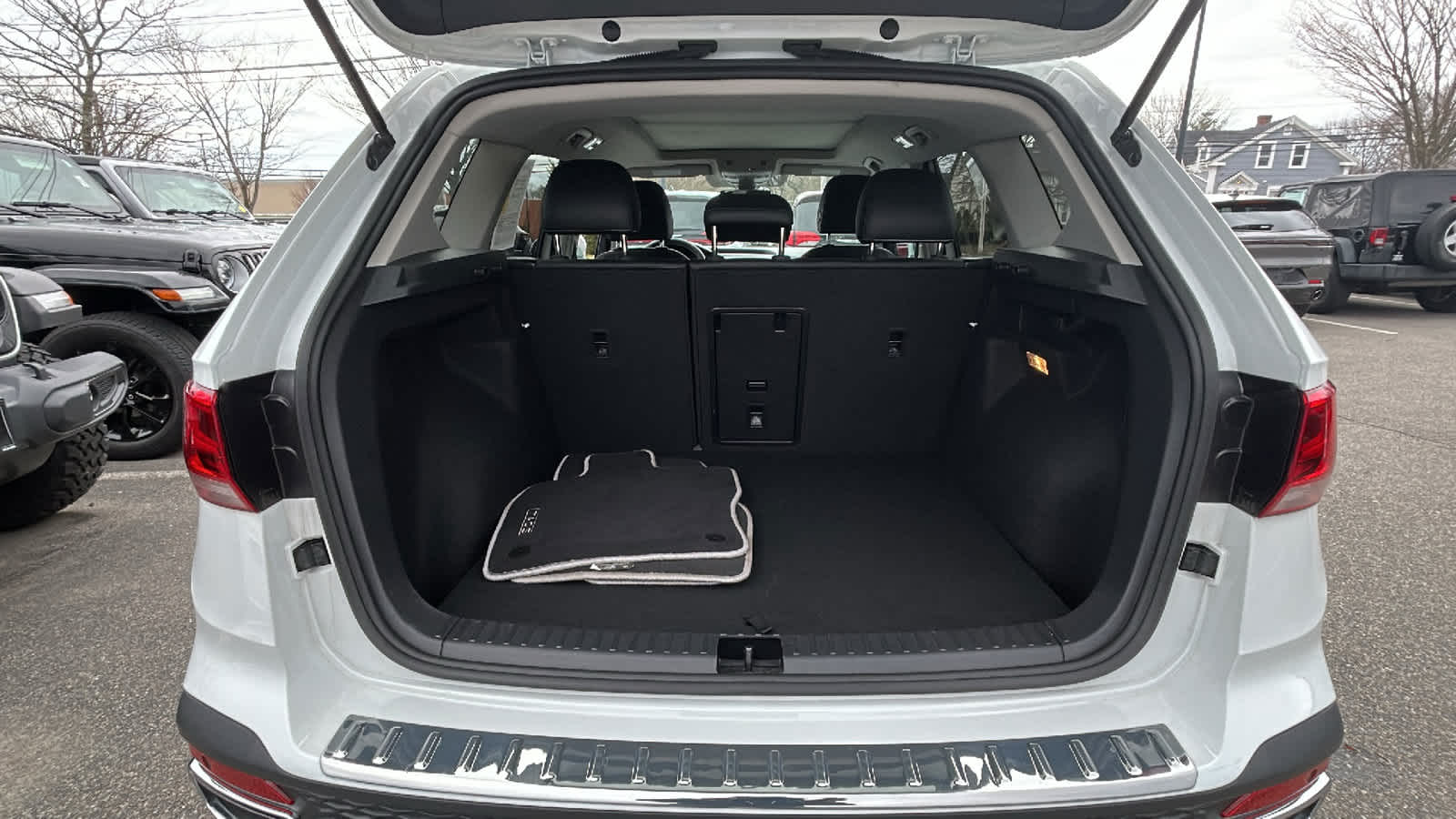 used 2023 Volkswagen Taos car, priced at $24,900
