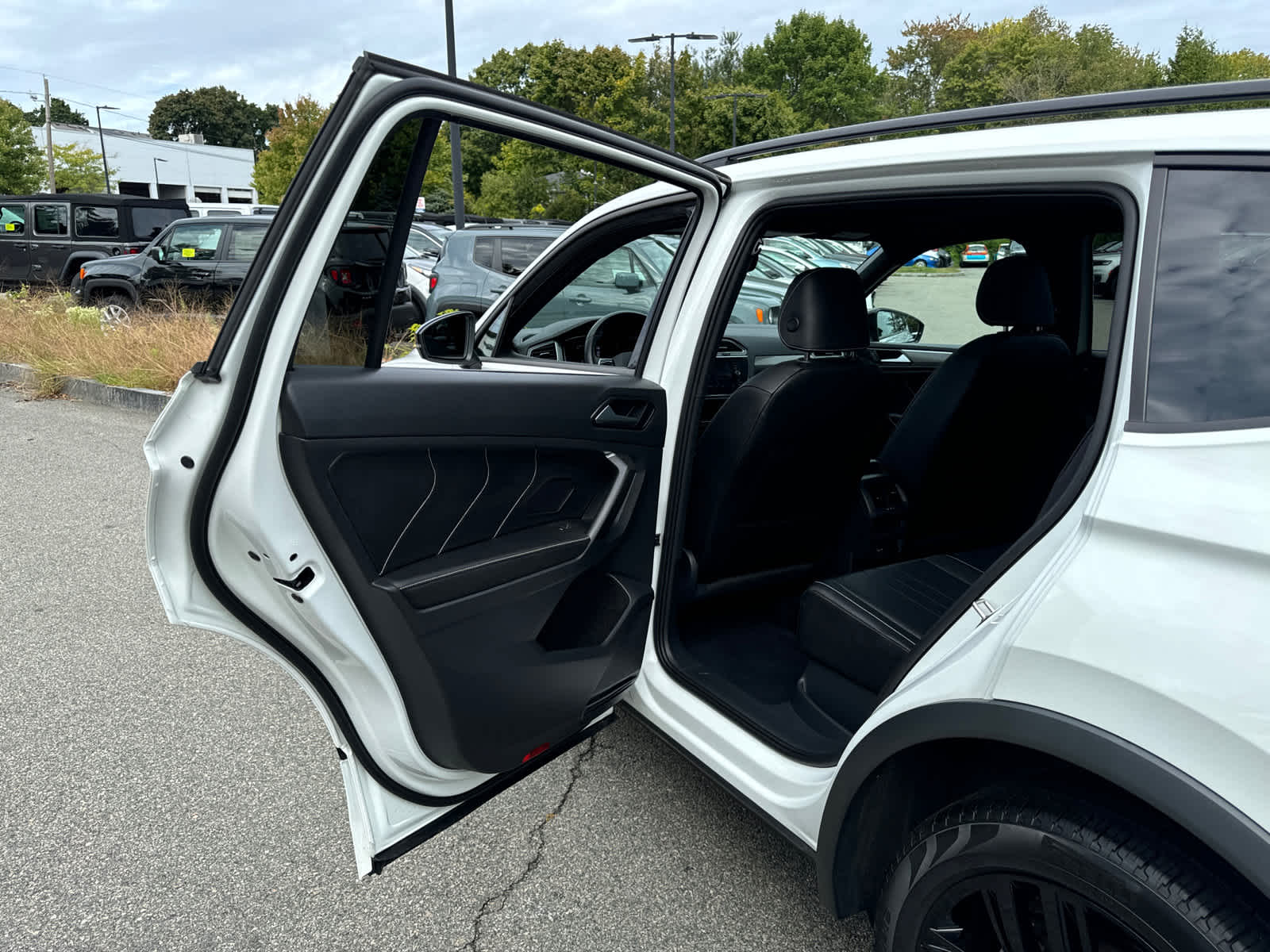 used 2022 Volkswagen Tiguan car, priced at $26,400