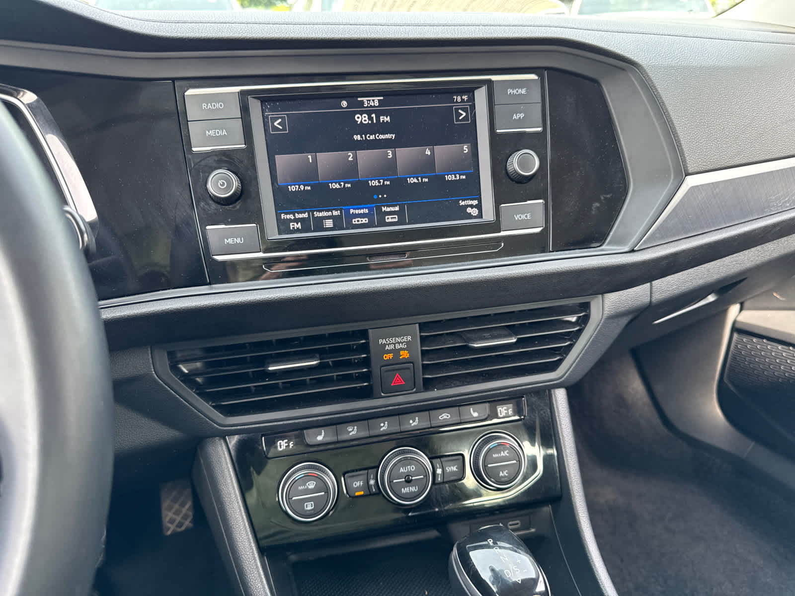 used 2022 Volkswagen Jetta car, priced at $20,700