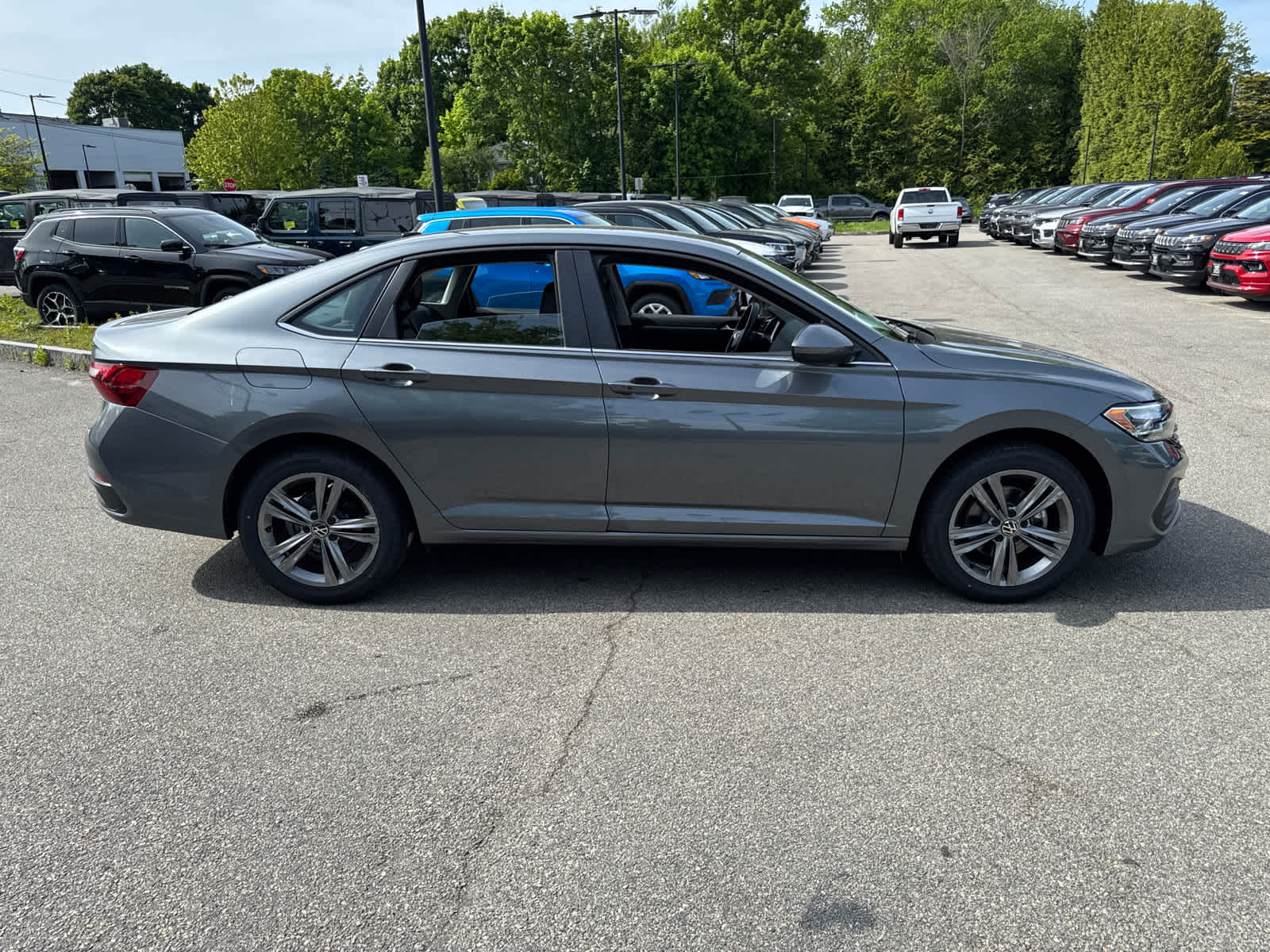 used 2022 Volkswagen Jetta car, priced at $20,700