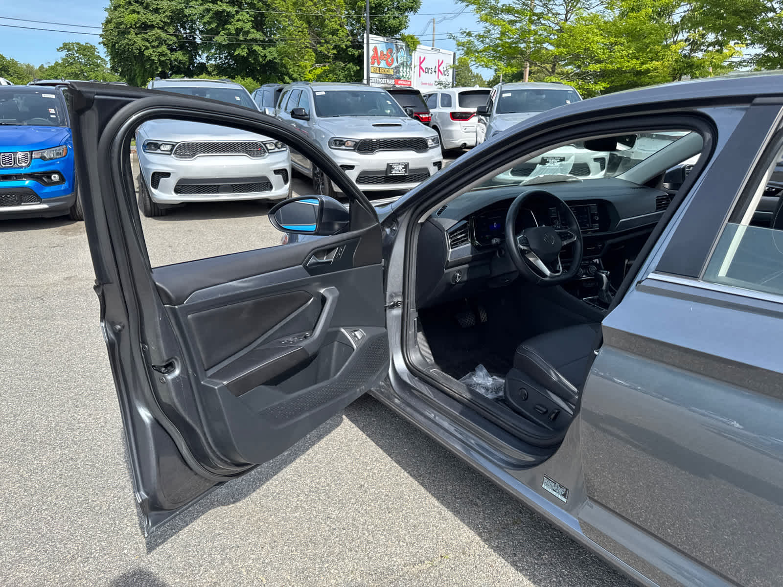 used 2022 Volkswagen Jetta car, priced at $20,700