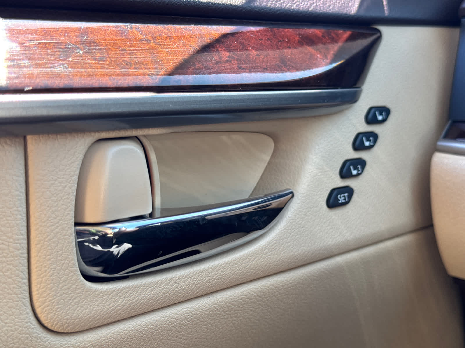 used 2018 Lexus ES car, priced at $20,500