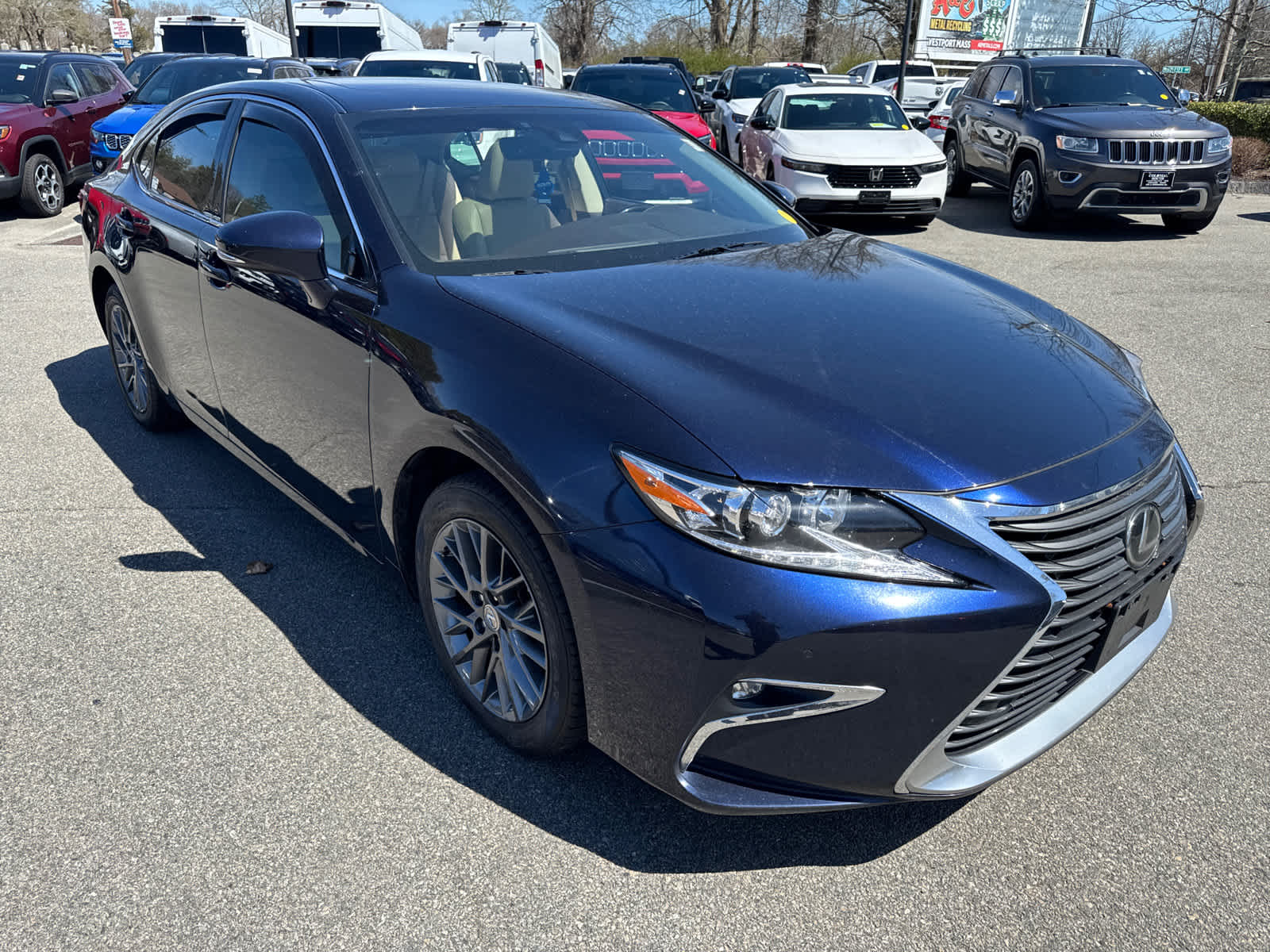 used 2018 Lexus ES car, priced at $20,500