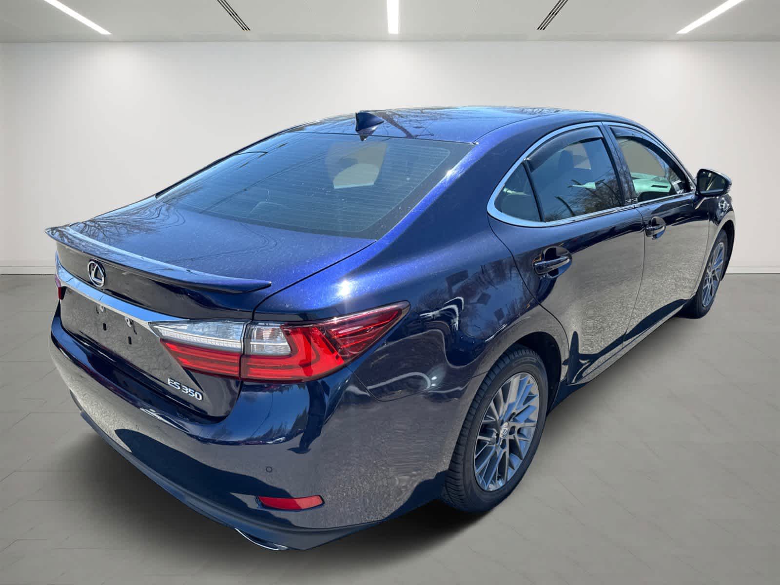 used 2018 Lexus ES car, priced at $20,500