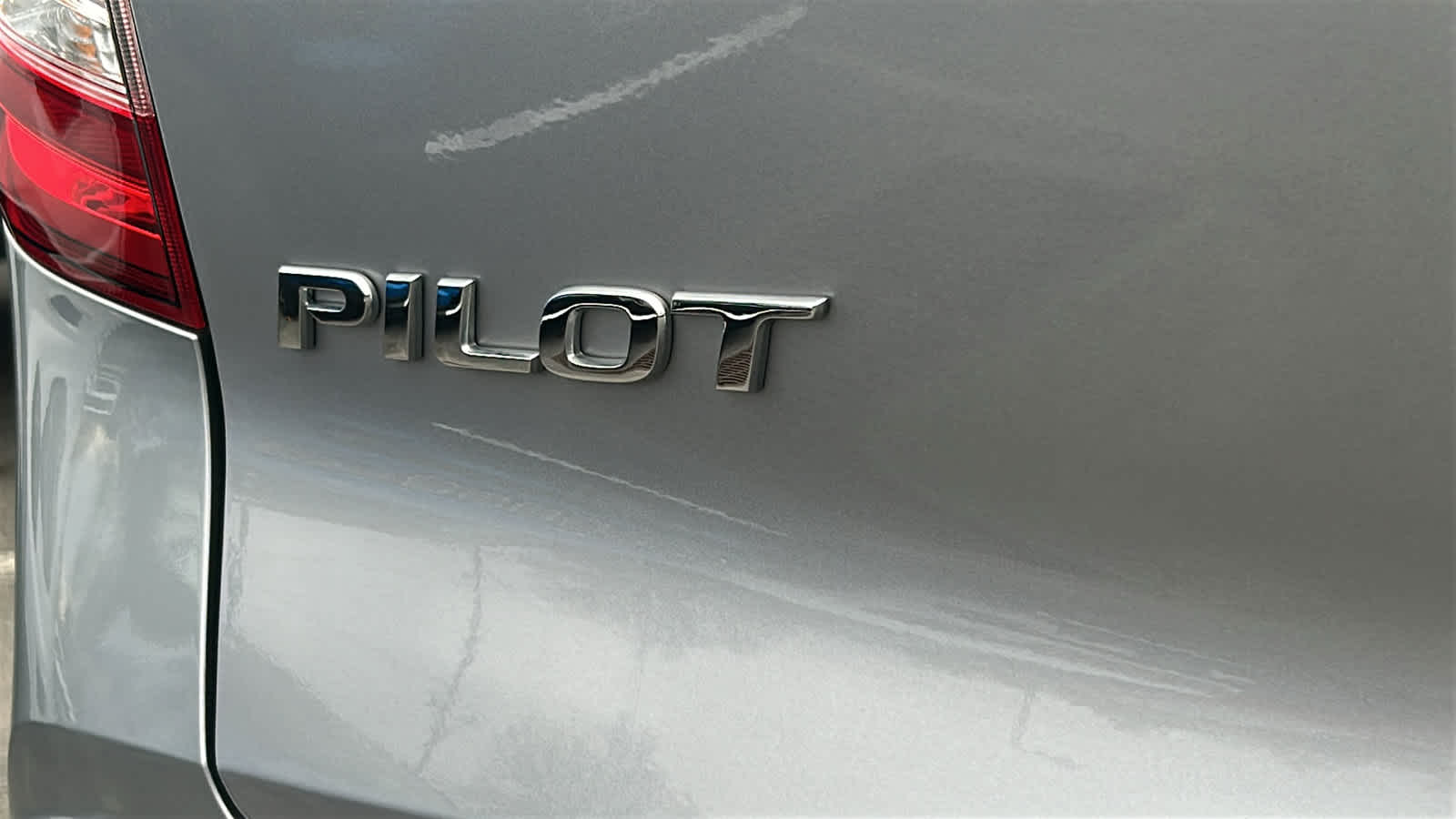 used 2022 Honda Pilot car, priced at $32,700