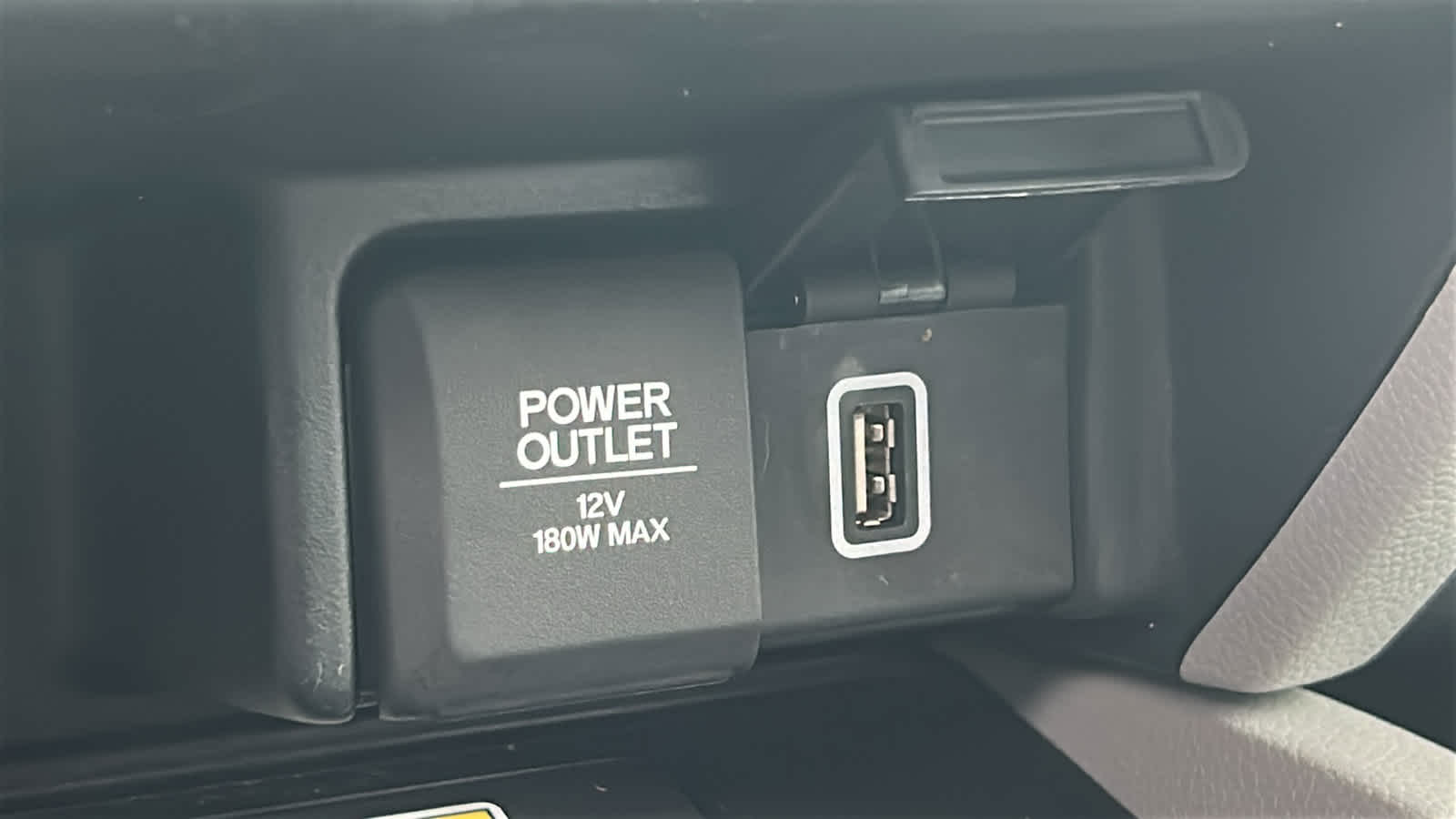 used 2022 Honda Pilot car, priced at $32,700