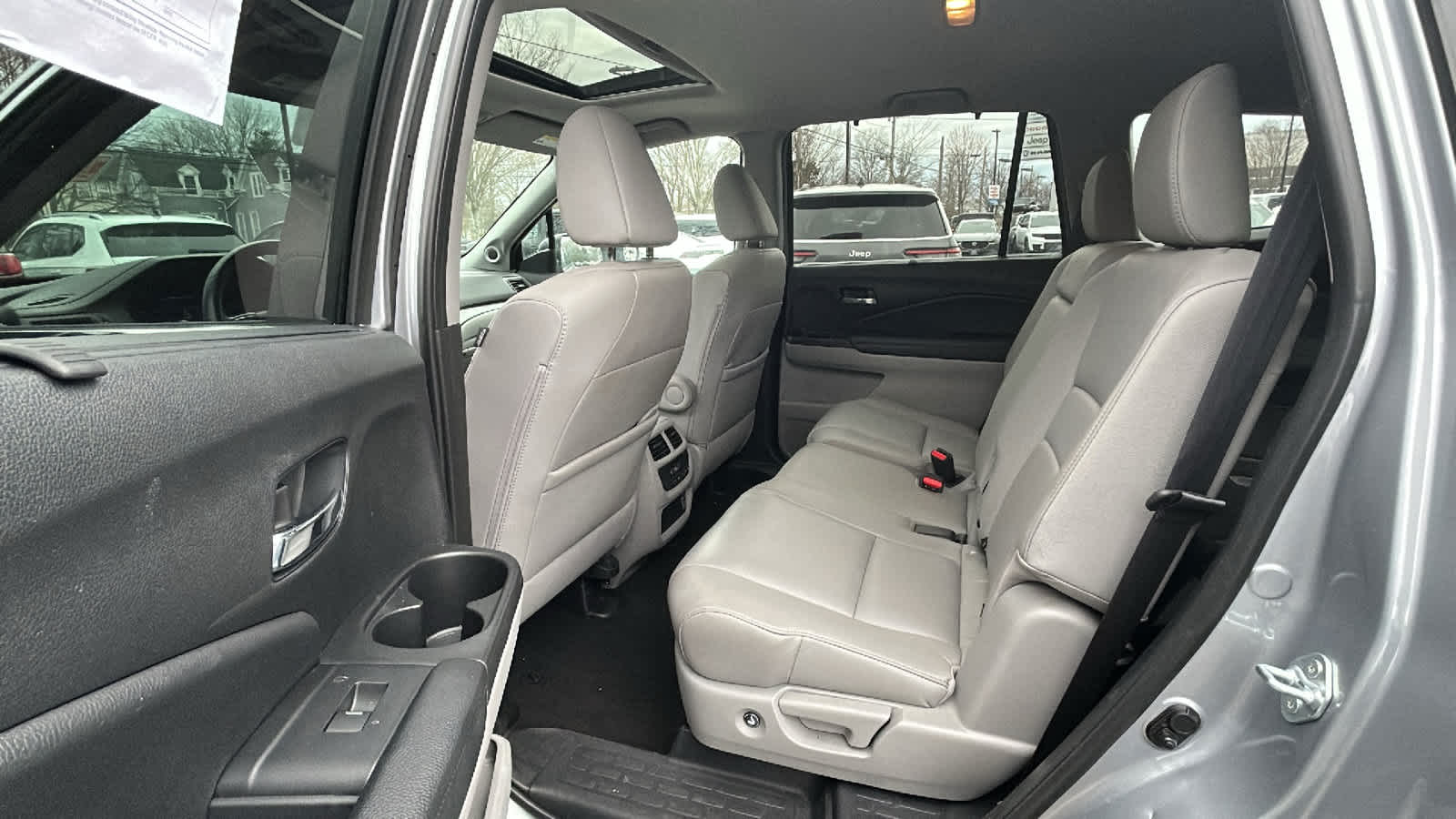used 2022 Honda Pilot car, priced at $32,700
