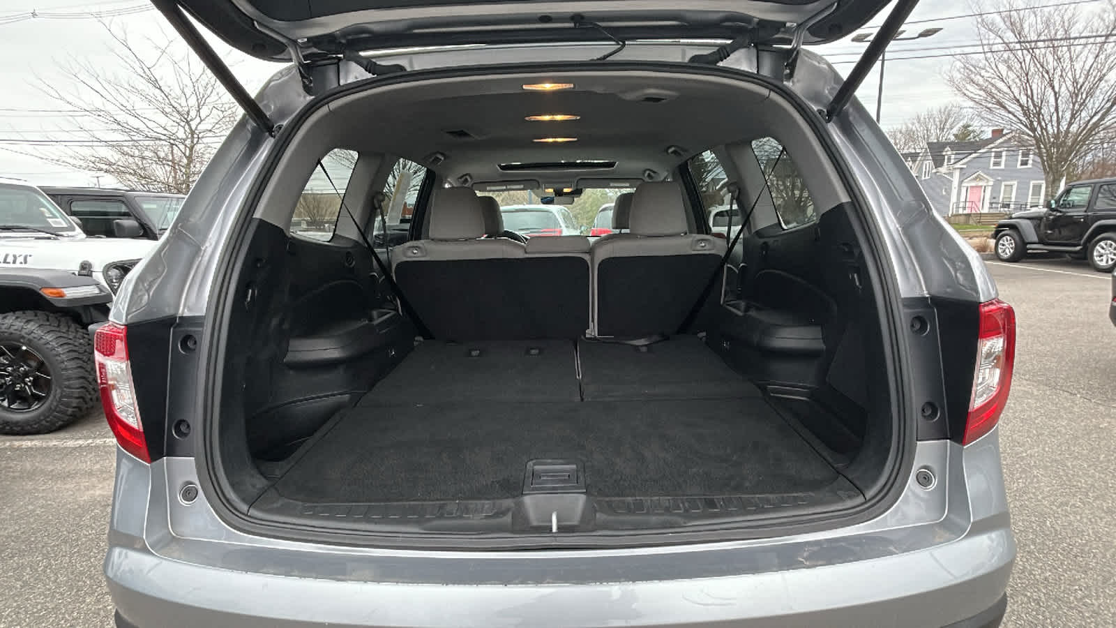 used 2022 Honda Pilot car, priced at $32,700