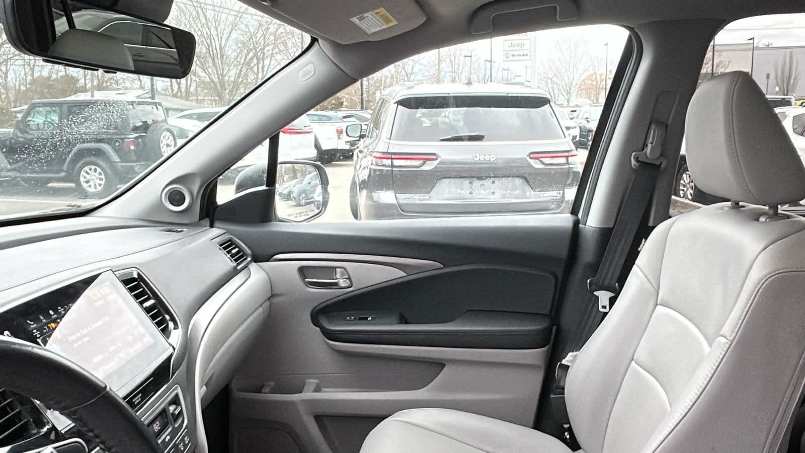 used 2022 Honda Pilot car, priced at $32,700