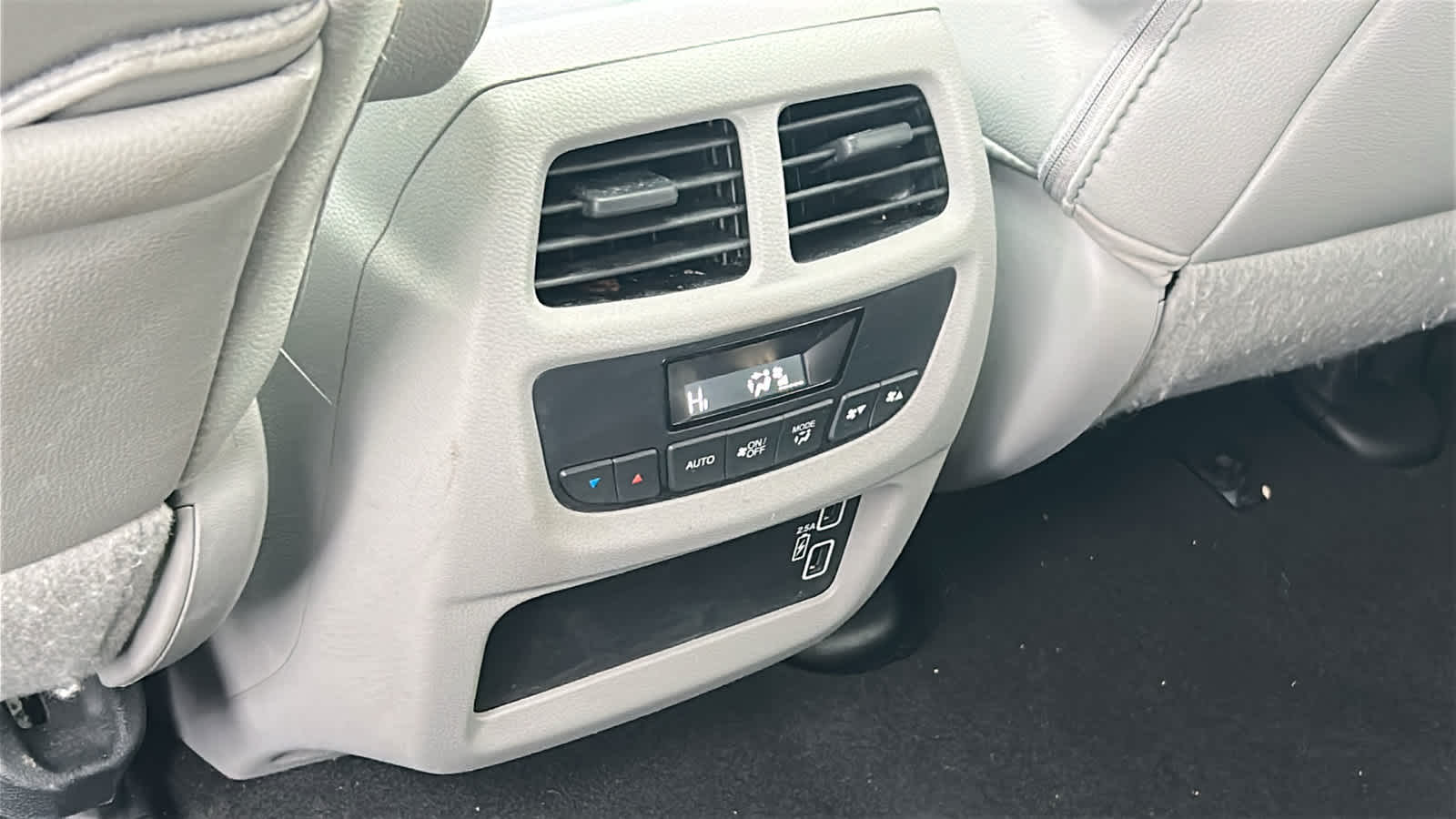 used 2022 Honda Pilot car, priced at $32,700