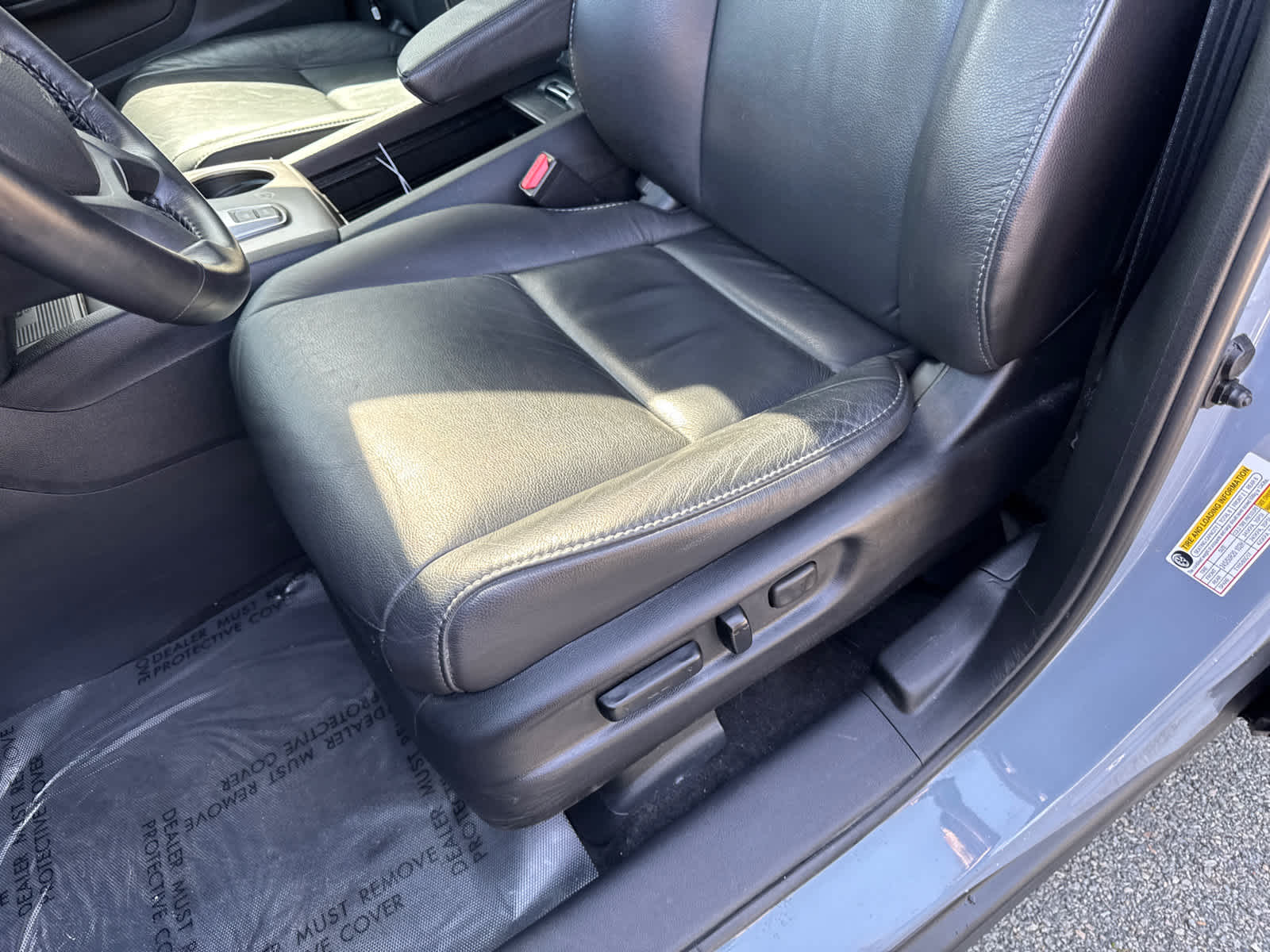 used 2022 Honda Pilot car, priced at $32,696