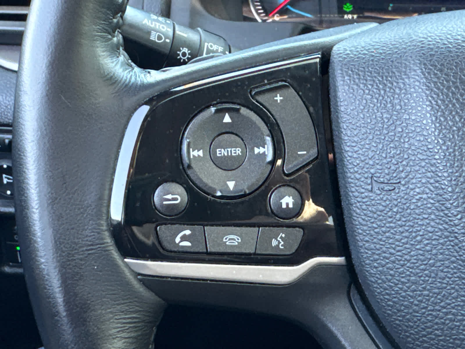 used 2022 Honda Pilot car, priced at $32,696