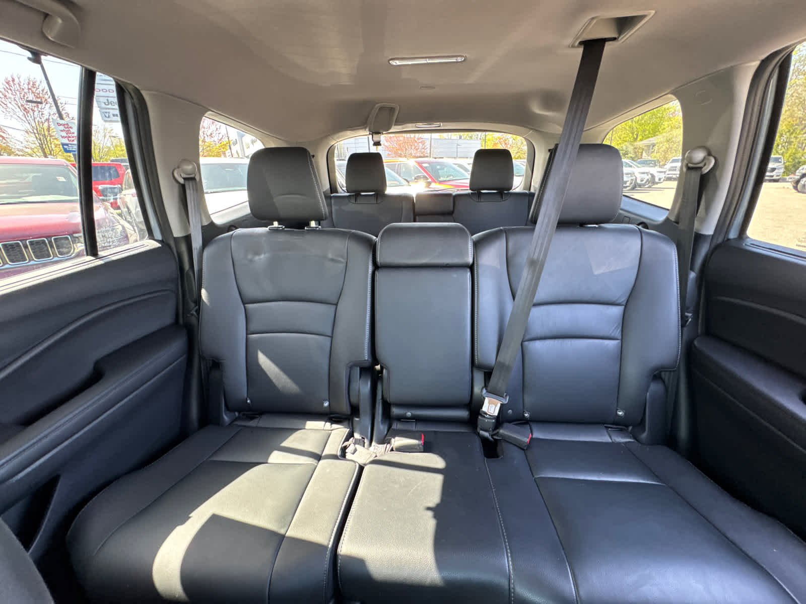 used 2022 Honda Pilot car, priced at $32,696