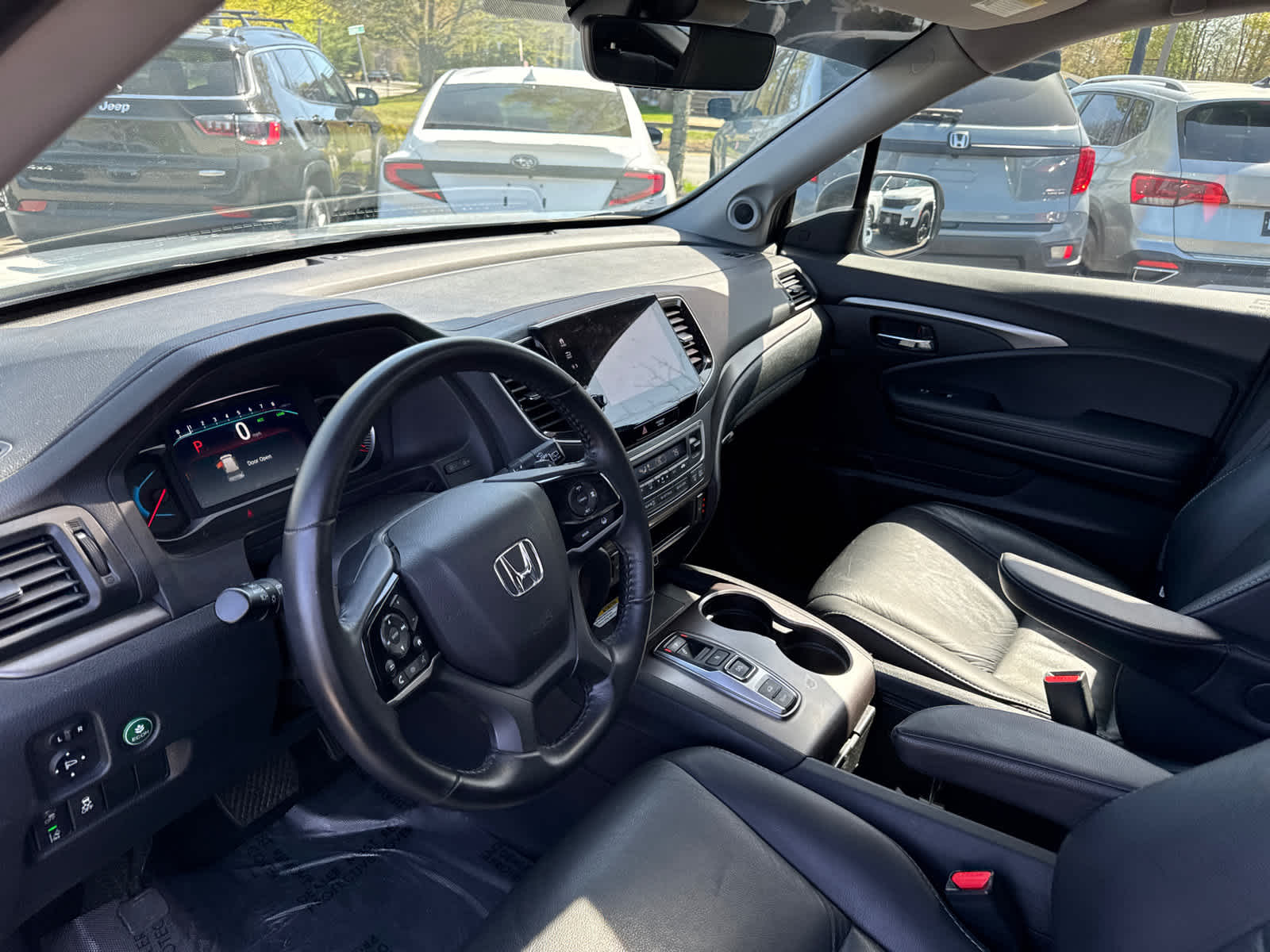 used 2022 Honda Pilot car, priced at $32,696