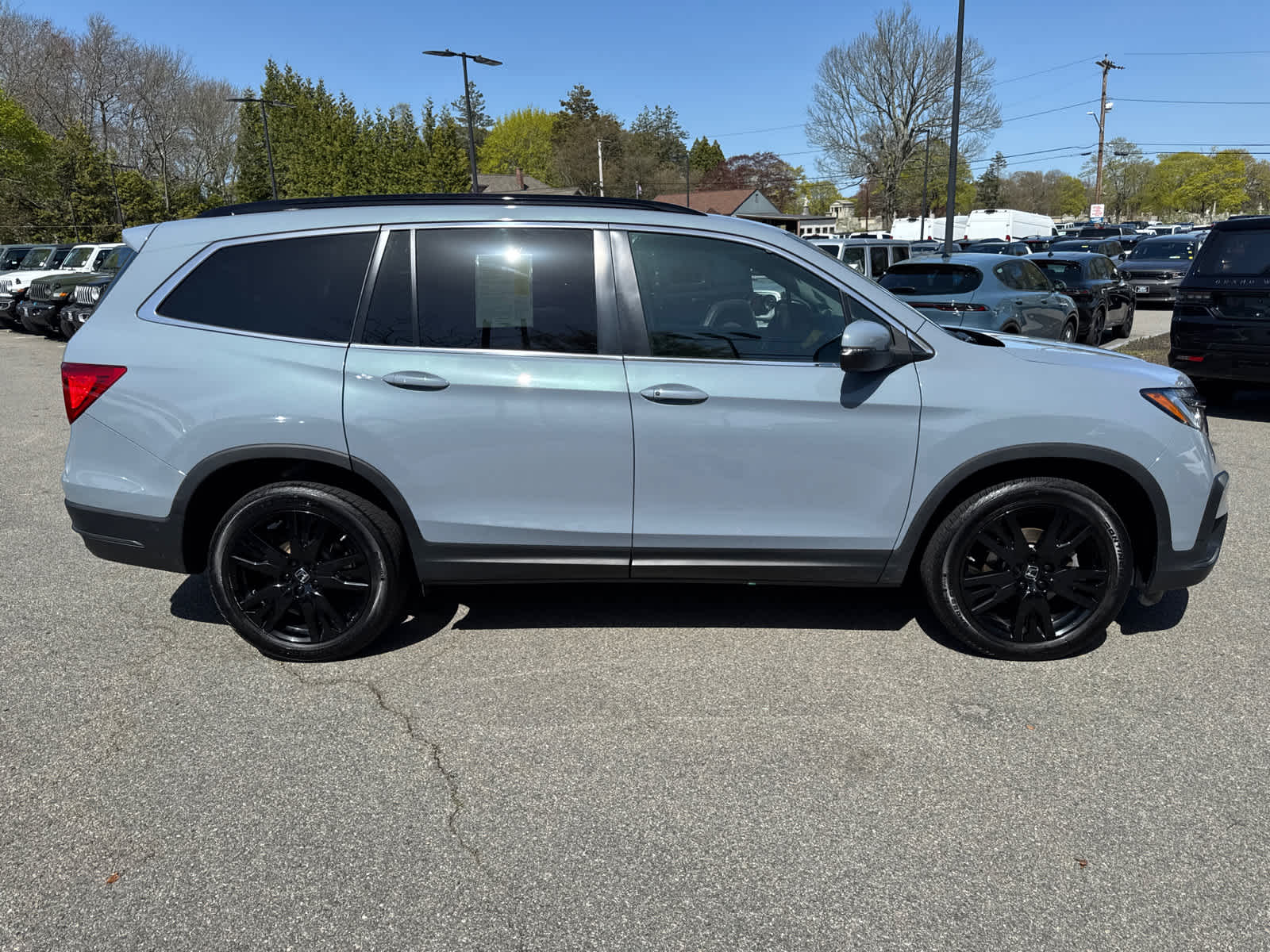 used 2022 Honda Pilot car, priced at $32,696