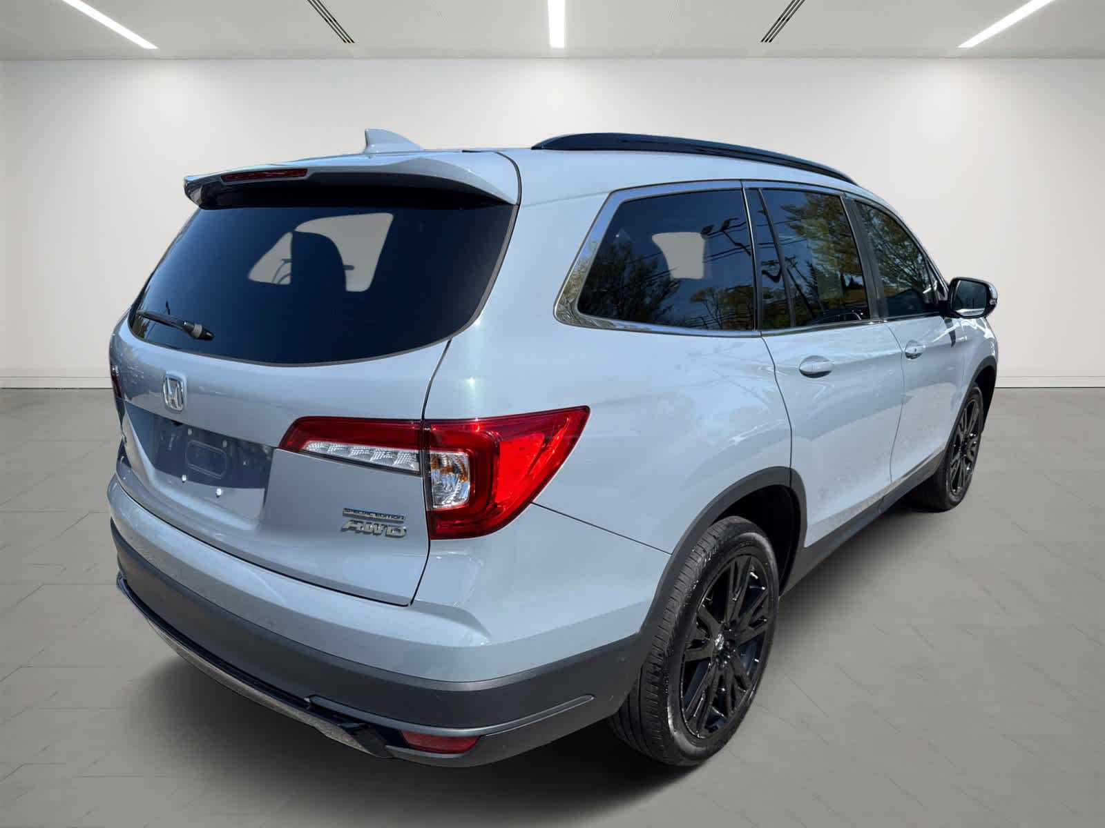 used 2022 Honda Pilot car, priced at $32,696
