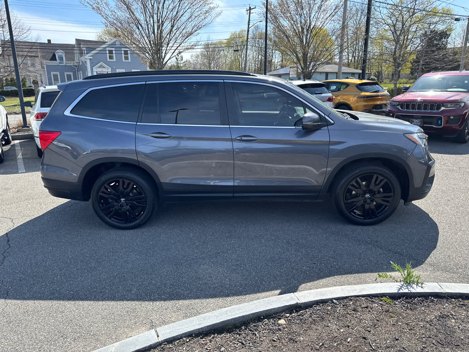 used 2022 Honda Pilot car, priced at $33,859