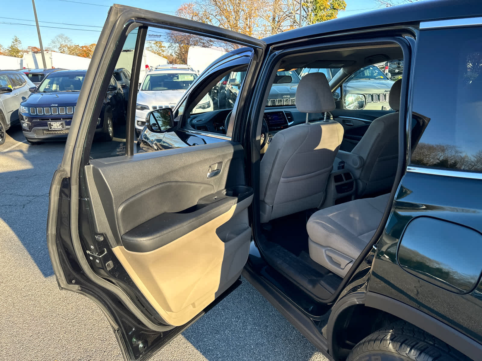 used 2017 Honda Pilot car, priced at $21,900