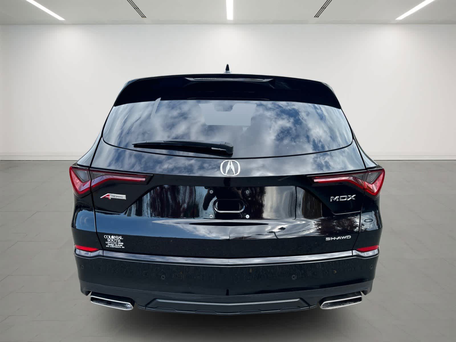 used 2022 Acura MDX car, priced at $42,400