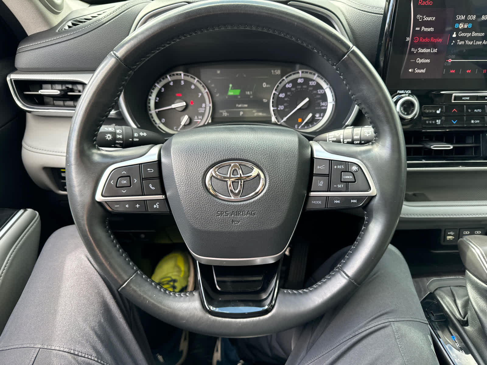 used 2022 Toyota Highlander car, priced at $44,900