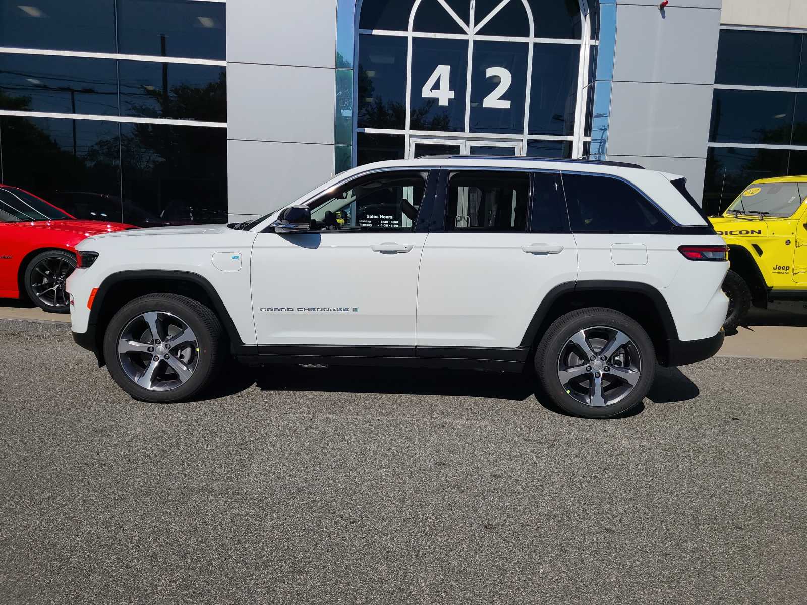 new 2024 Jeep Grand Cherokee 4xe car, priced at $61,135