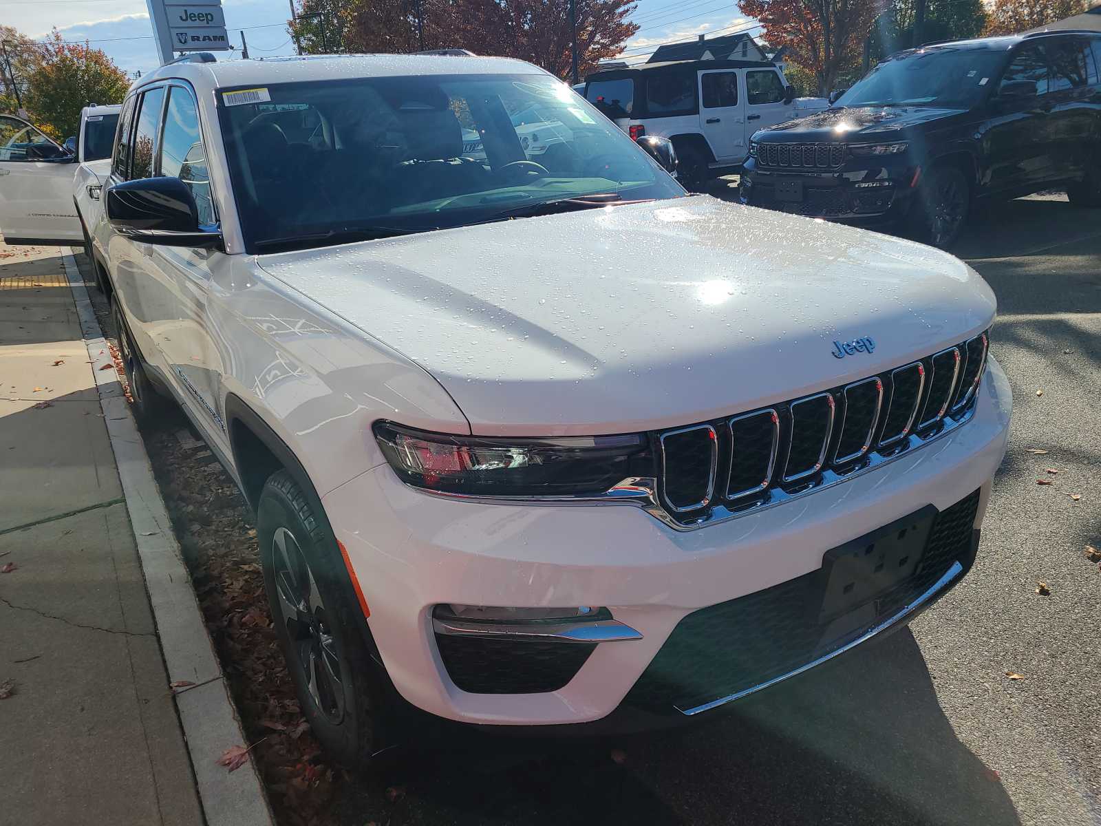 new 2024 Jeep Grand Cherokee 4xe car, priced at $49,446