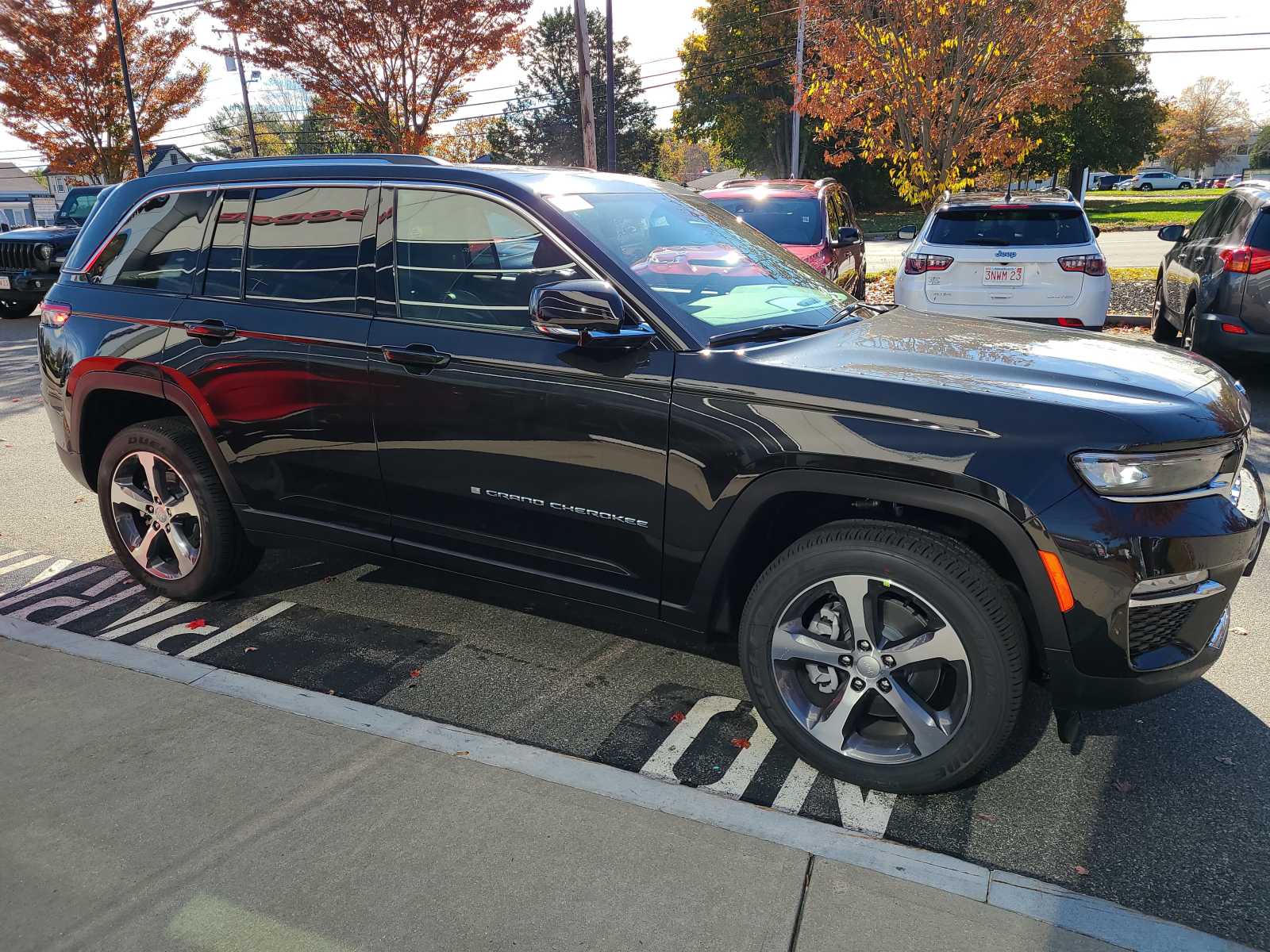 new 2024 Jeep Grand Cherokee 4xe car, priced at $53,451