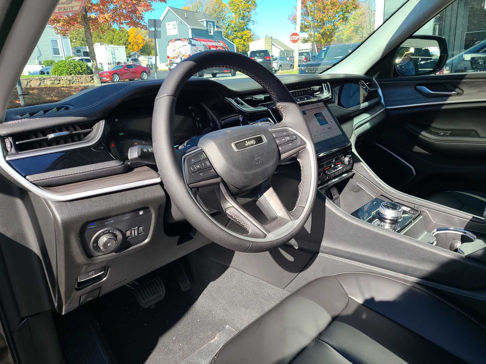 new 2024 Jeep Grand Cherokee 4xe car, priced at $61,880