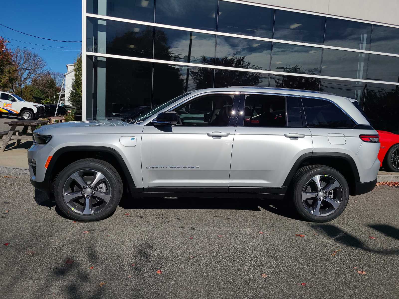 new 2024 Jeep Grand Cherokee 4xe car, priced at $61,880