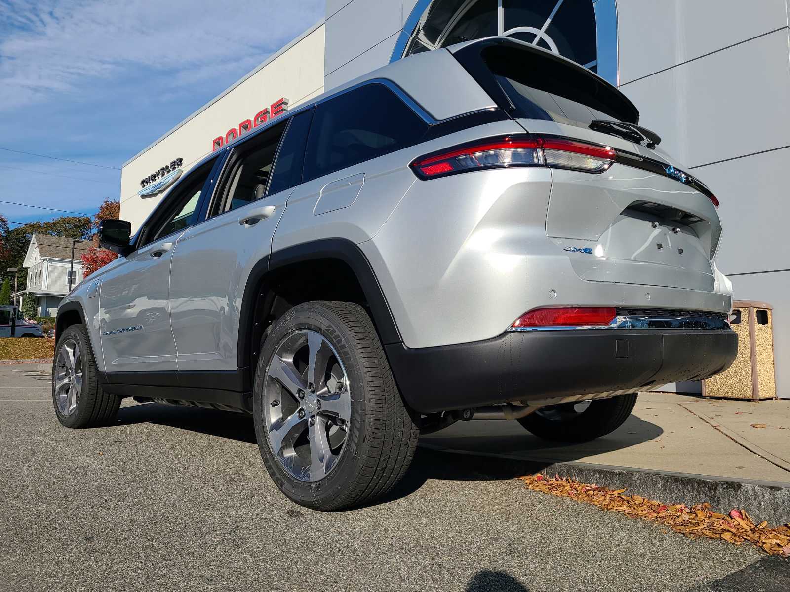 new 2024 Jeep Grand Cherokee 4xe car, priced at $52,376