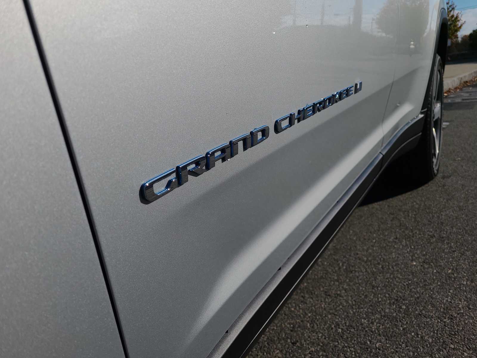 new 2024 Jeep Grand Cherokee 4xe car, priced at $52,376