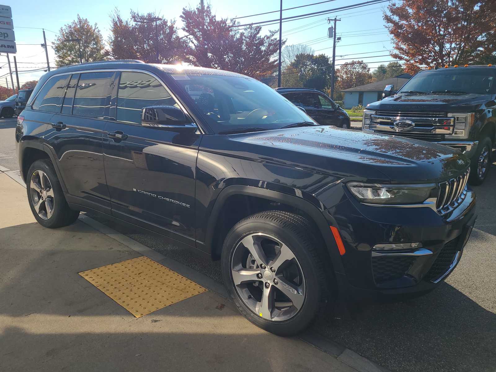 new 2024 Jeep Grand Cherokee 4xe car, priced at $61,880