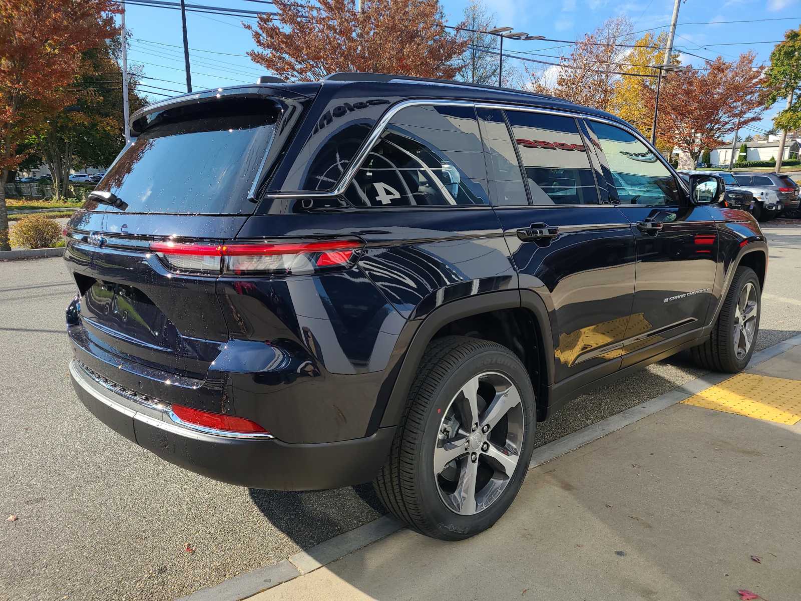 new 2024 Jeep Grand Cherokee 4xe car, priced at $53,351