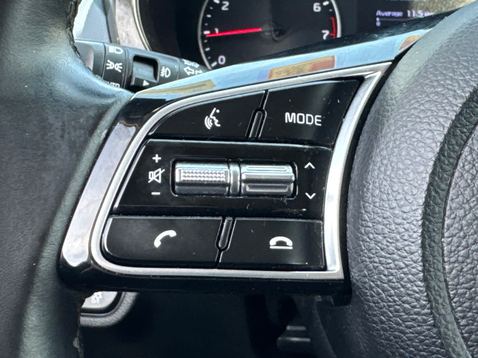 used 2023 Kia Seltos car, priced at $23,900