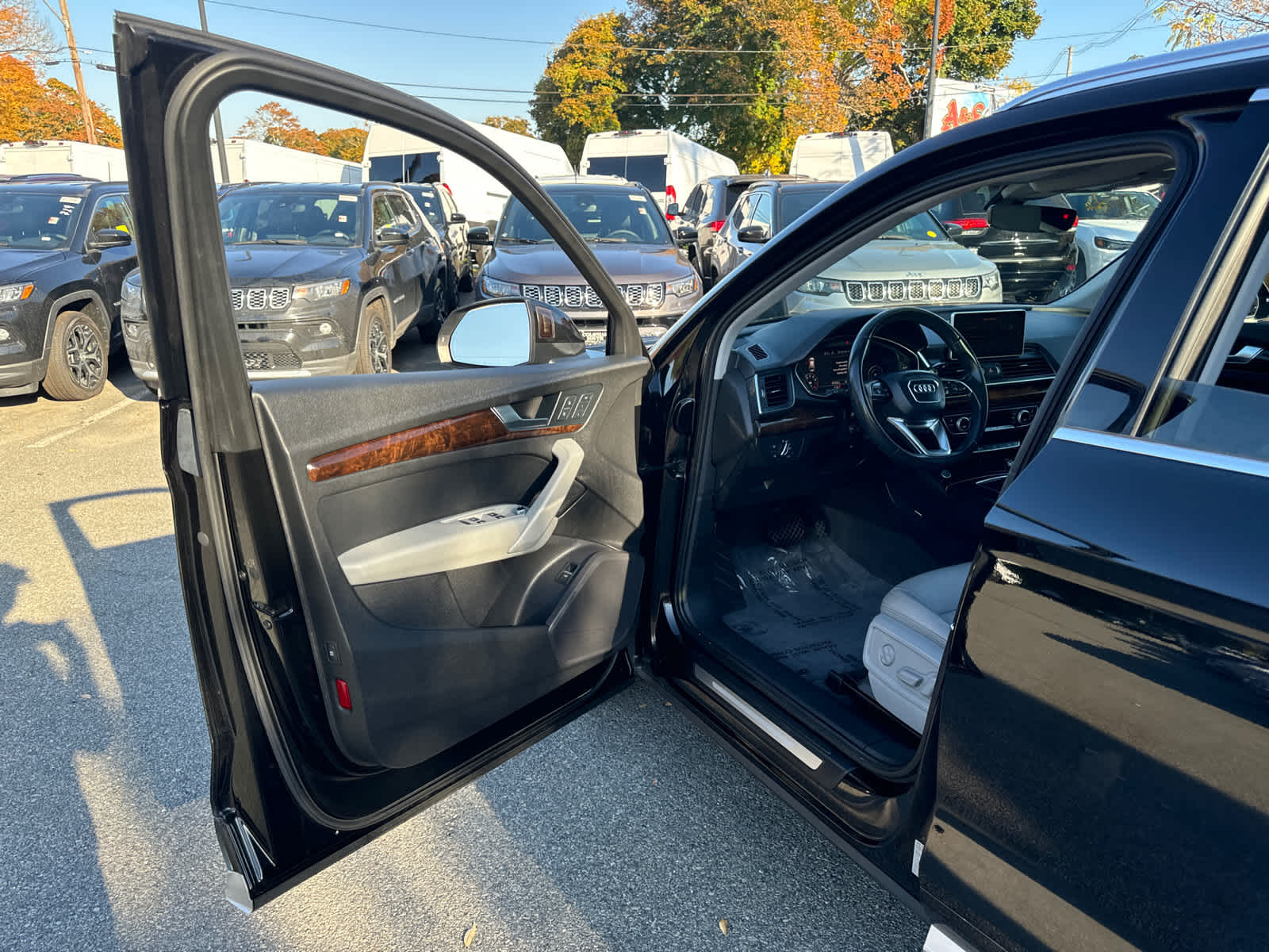 used 2018 Audi Q5 car, priced at $19,900