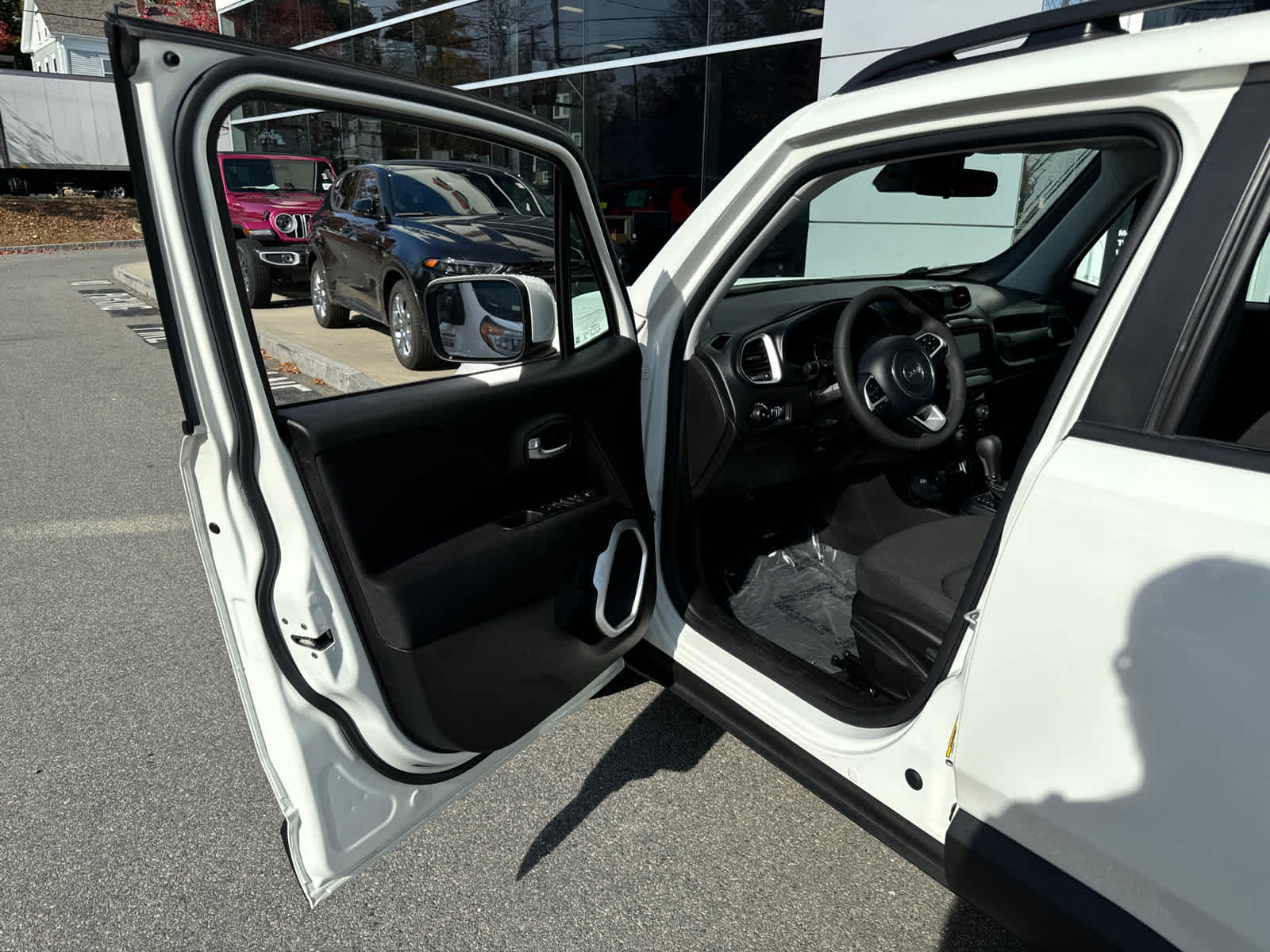 used 2021 Jeep Renegade car, priced at $18,900