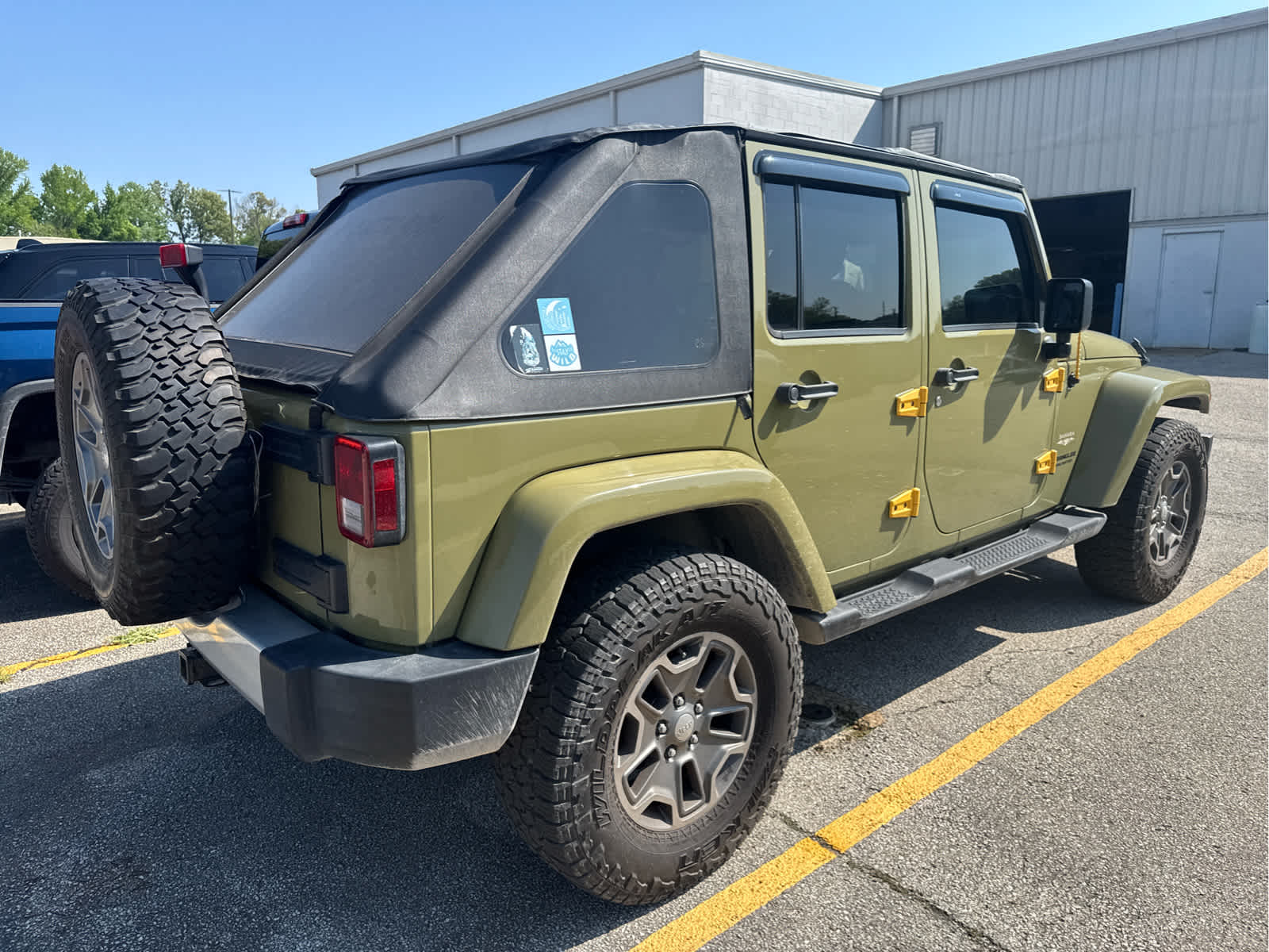 used 2013 Jeep Wrangler Unlimited car, priced at $19,900