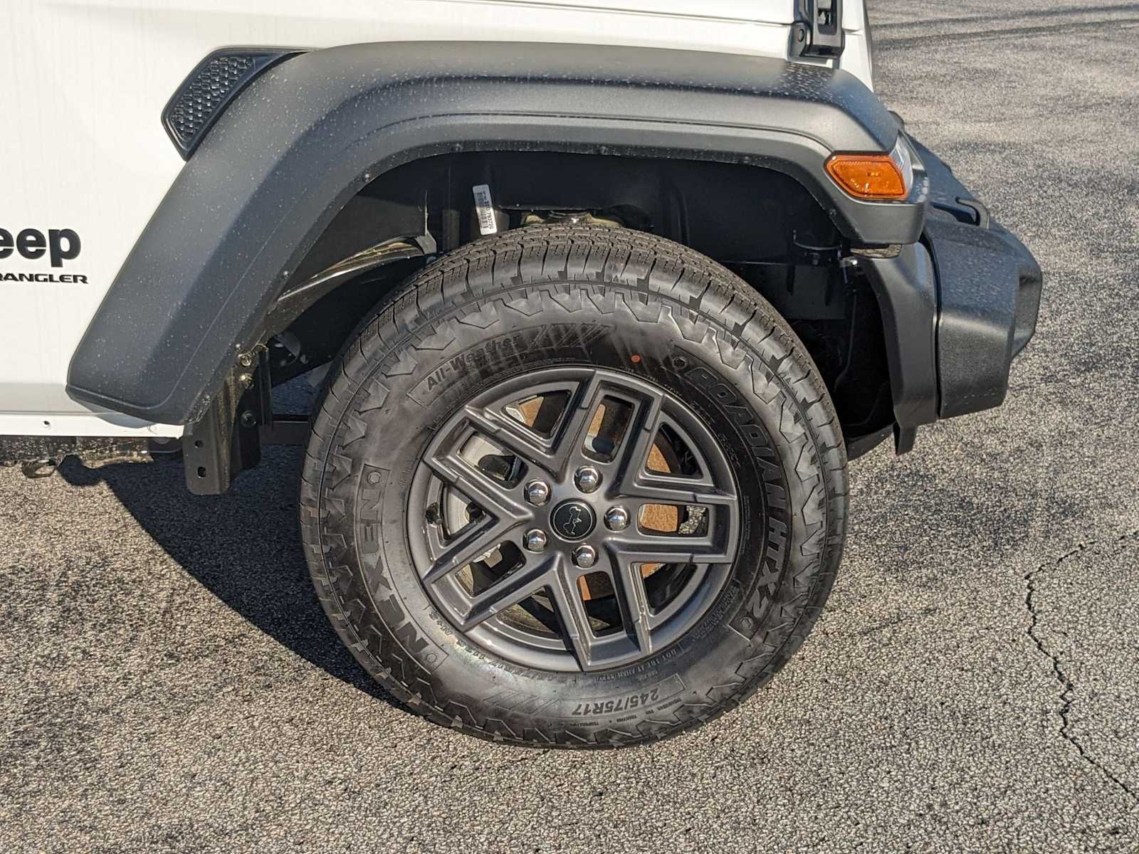 new 2025 Jeep Wrangler car, priced at $42,976