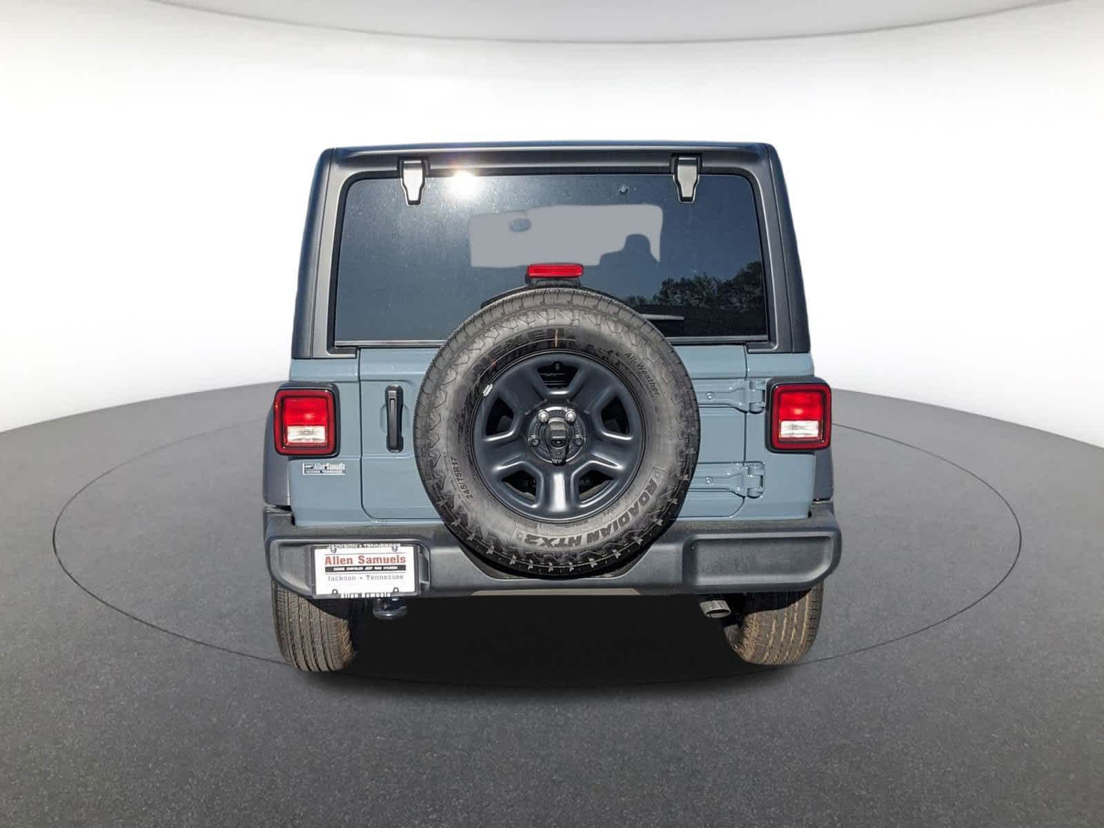 new 2025 Jeep Wrangler car, priced at $37,756