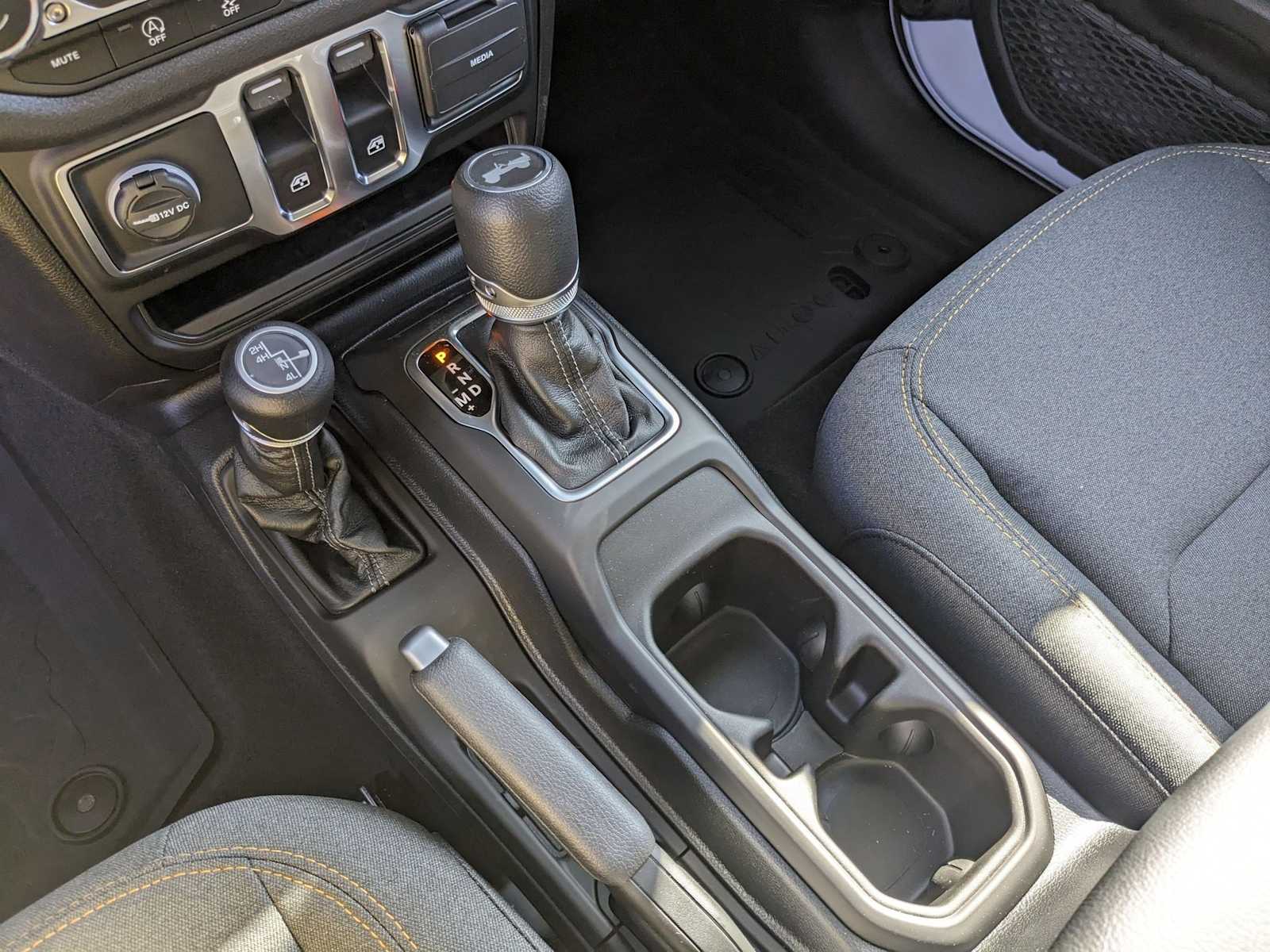 new 2025 Jeep Wrangler car, priced at $42,976
