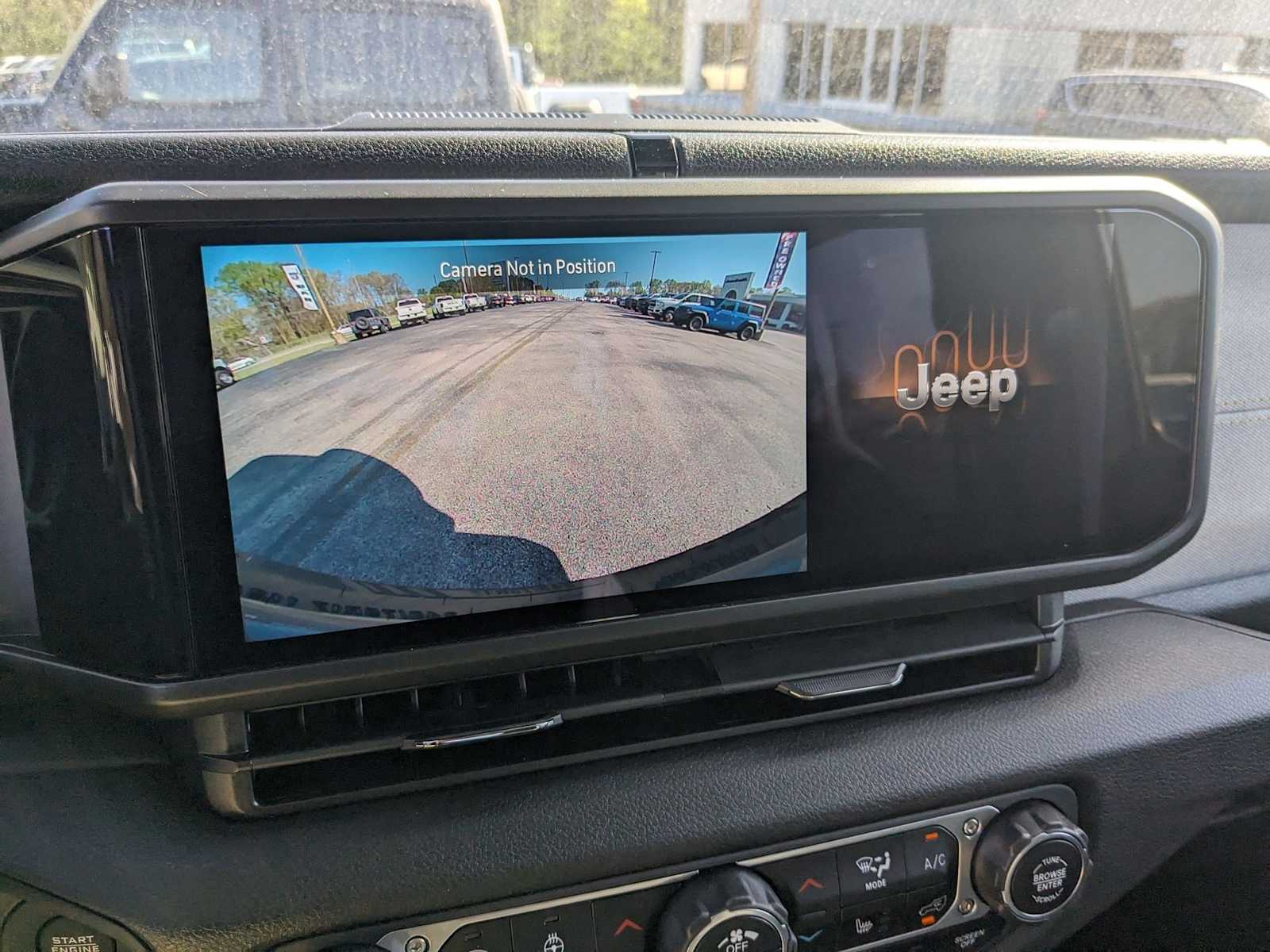 new 2025 Jeep Wrangler car, priced at $42,976