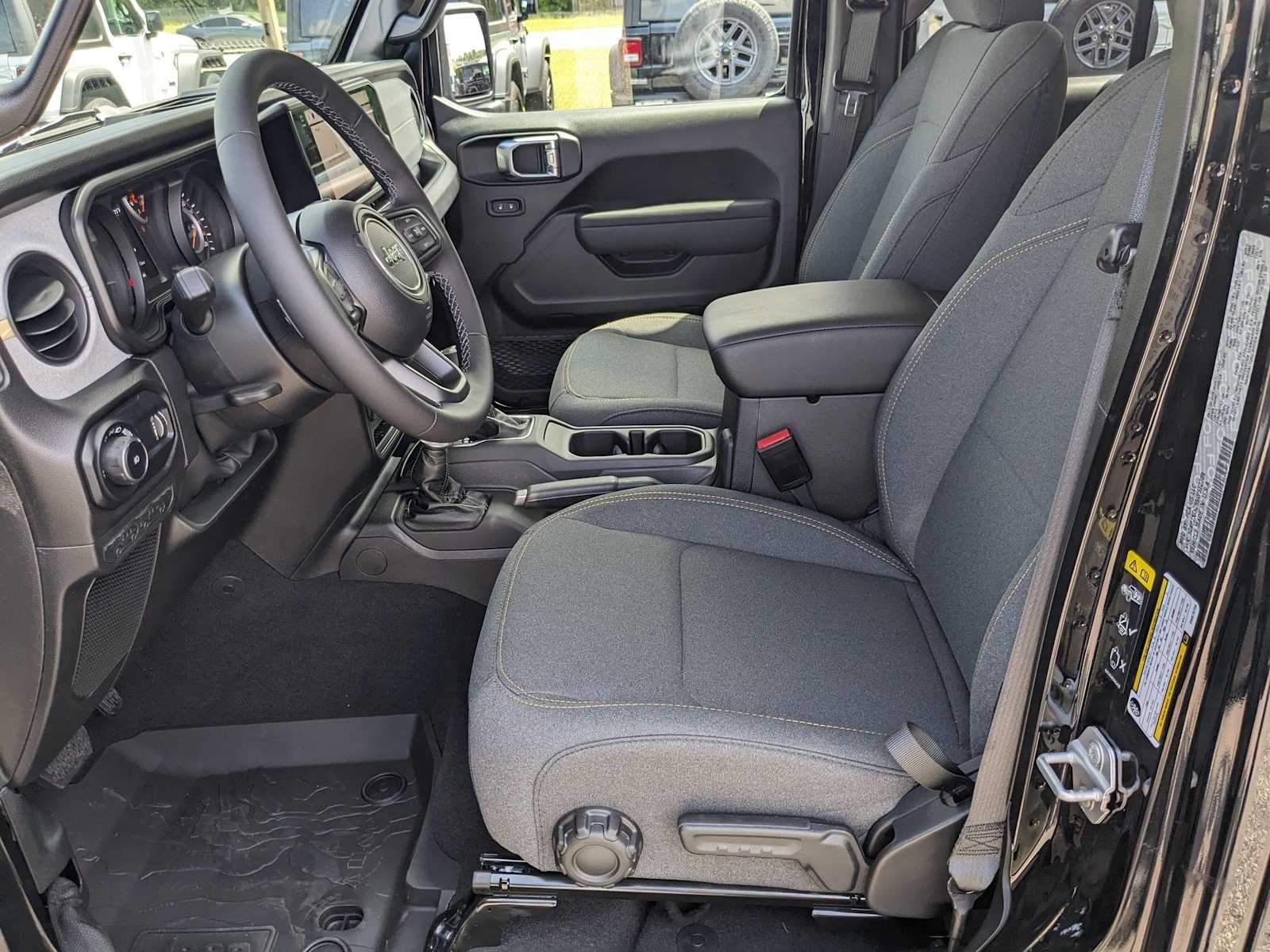 new 2025 Jeep Wrangler car, priced at $49,845