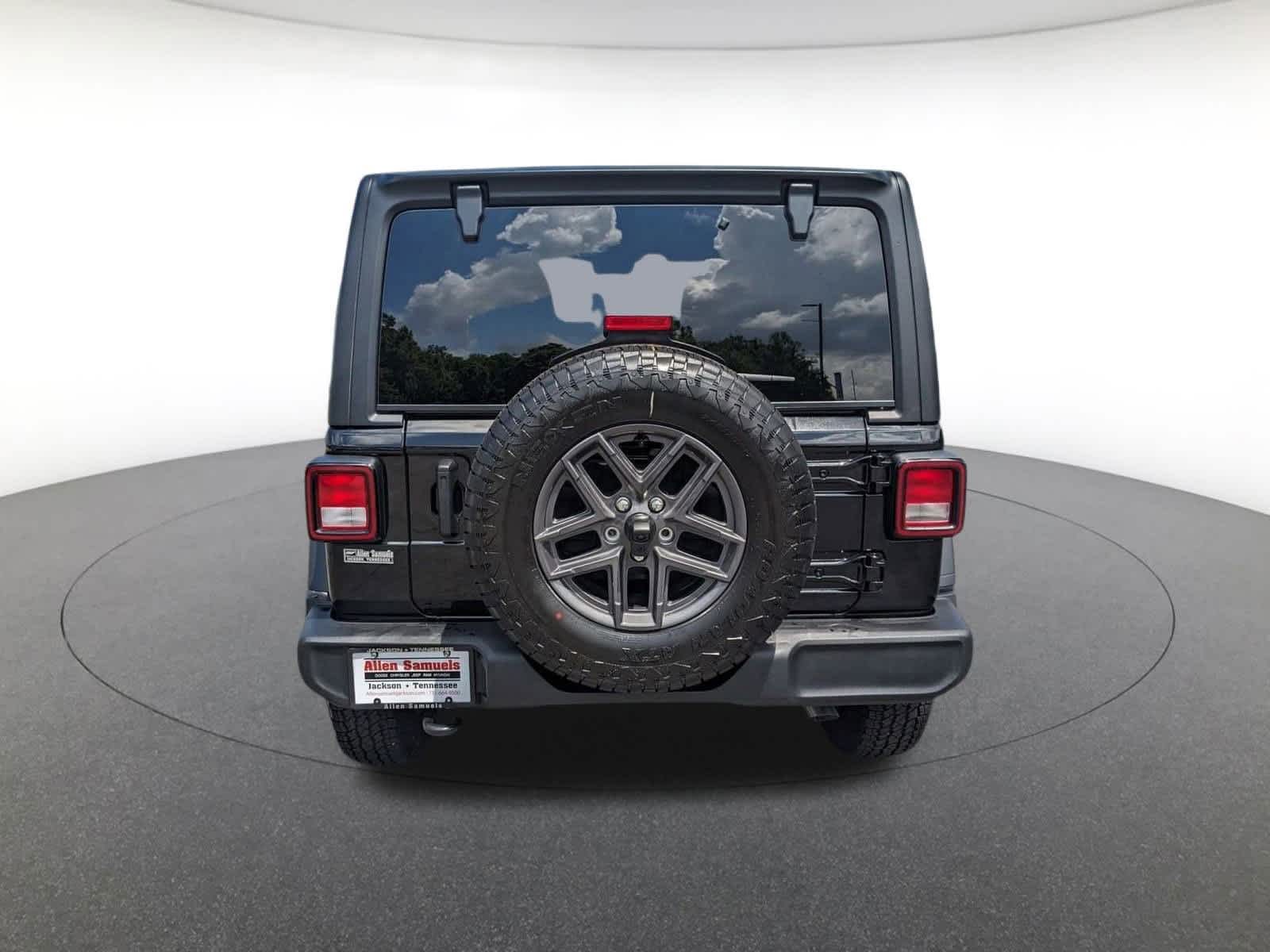 new 2025 Jeep Wrangler car, priced at $49,845