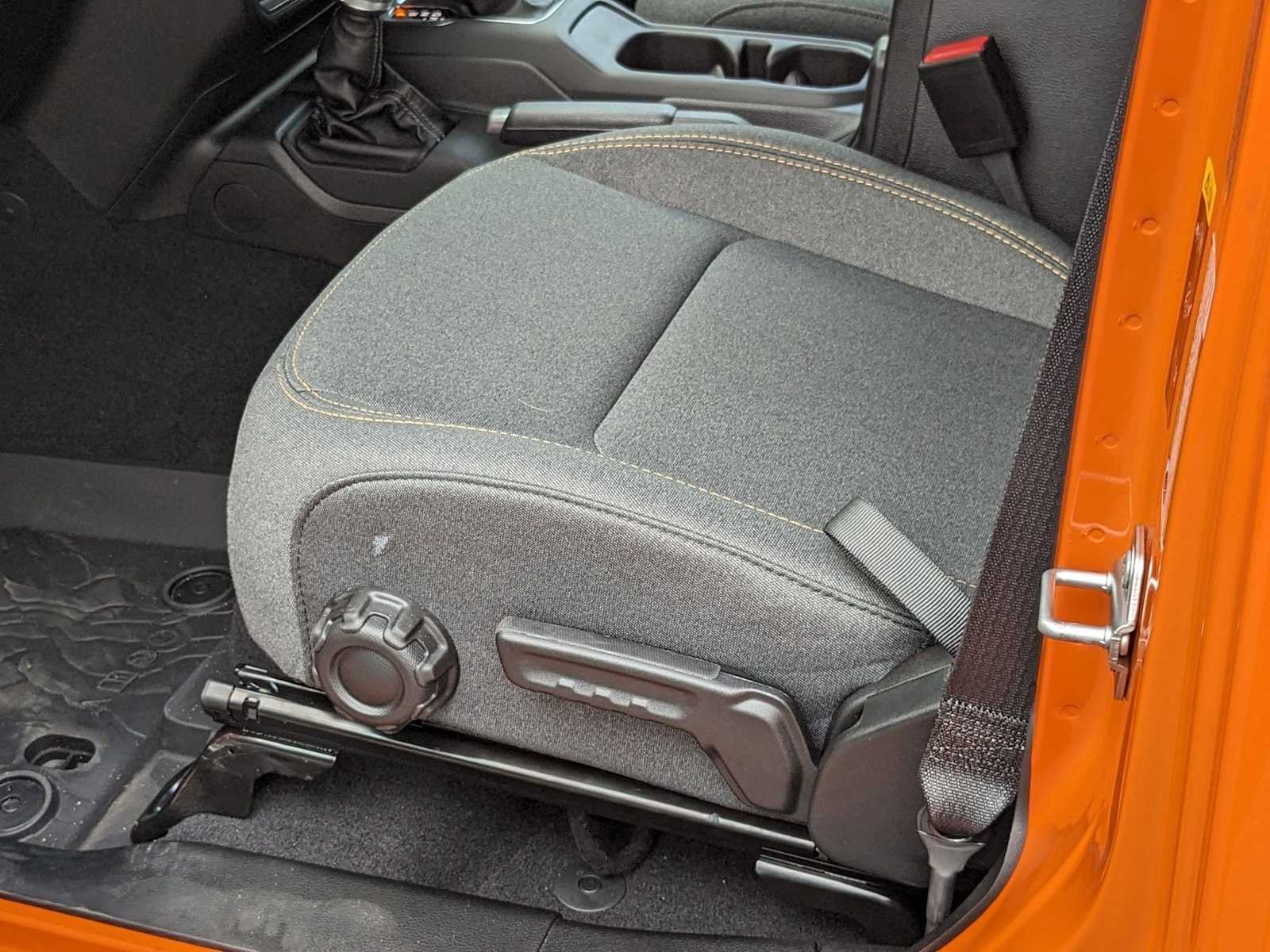 new 2025 Jeep Wrangler car, priced at $48,235