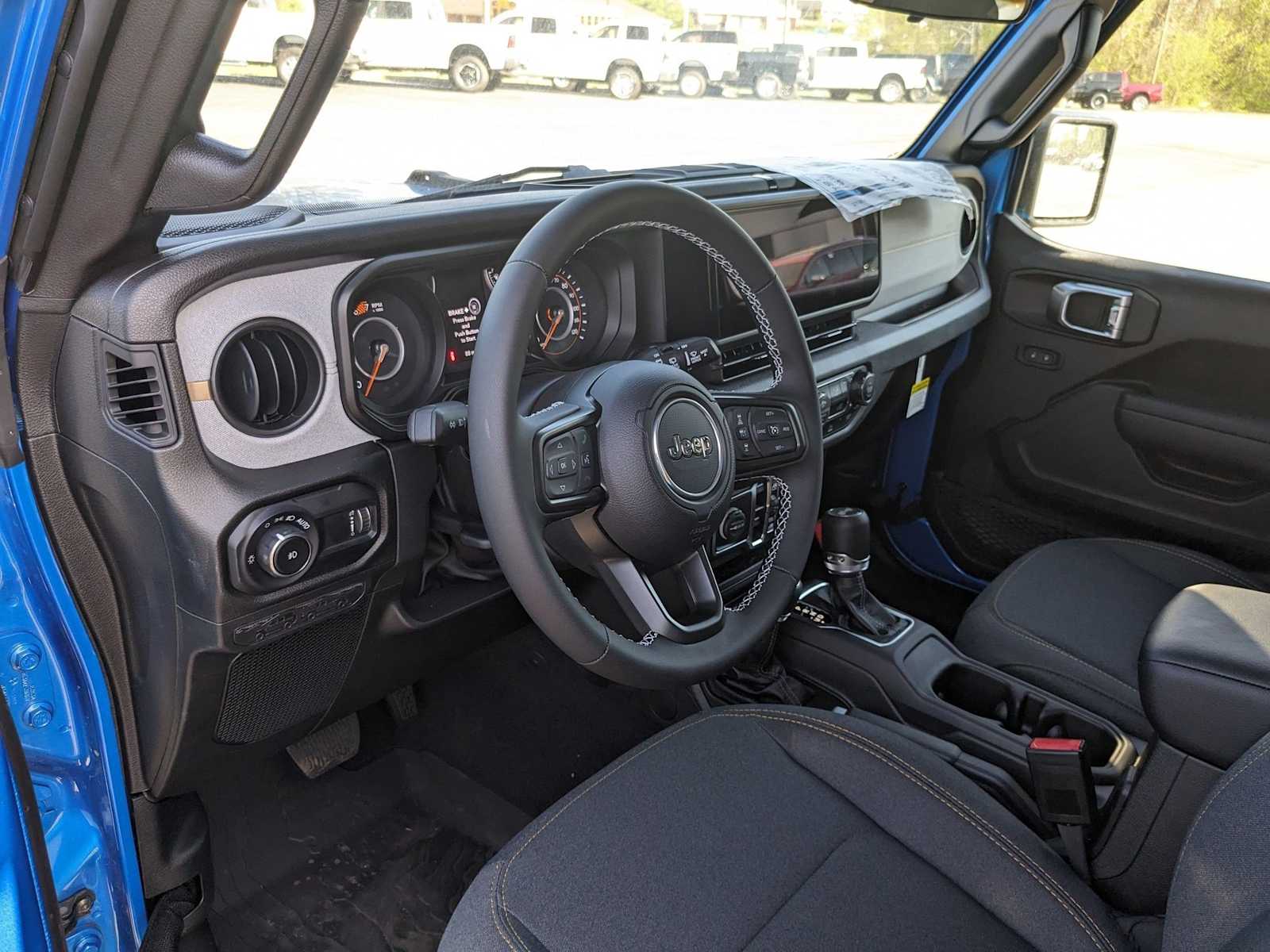 new 2025 Jeep Wrangler car, priced at $45,321