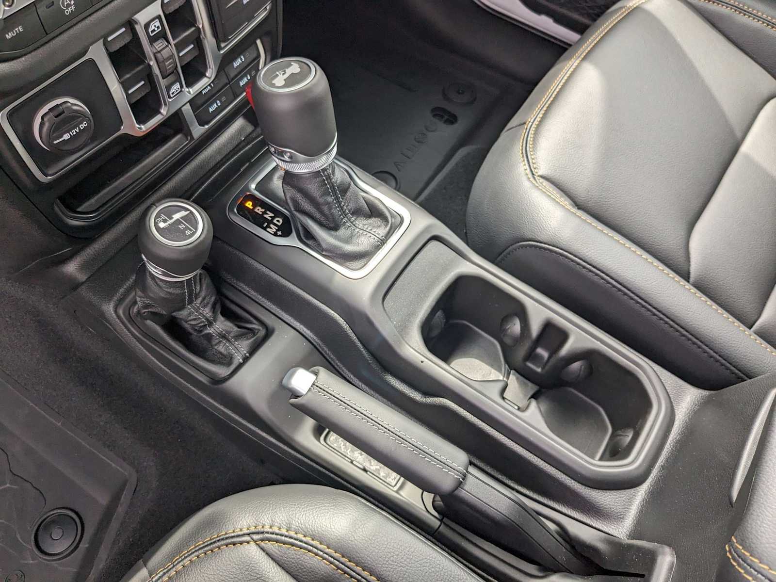 new 2025 Jeep Wrangler car, priced at $60,756
