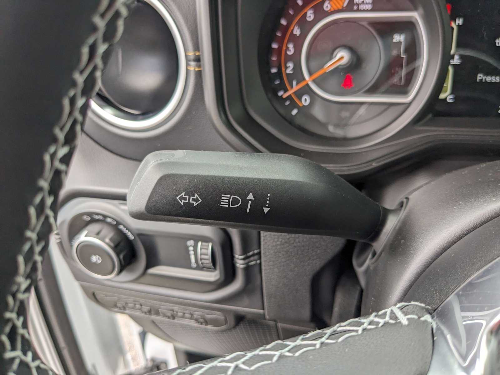 new 2025 Jeep Wrangler car, priced at $55,179